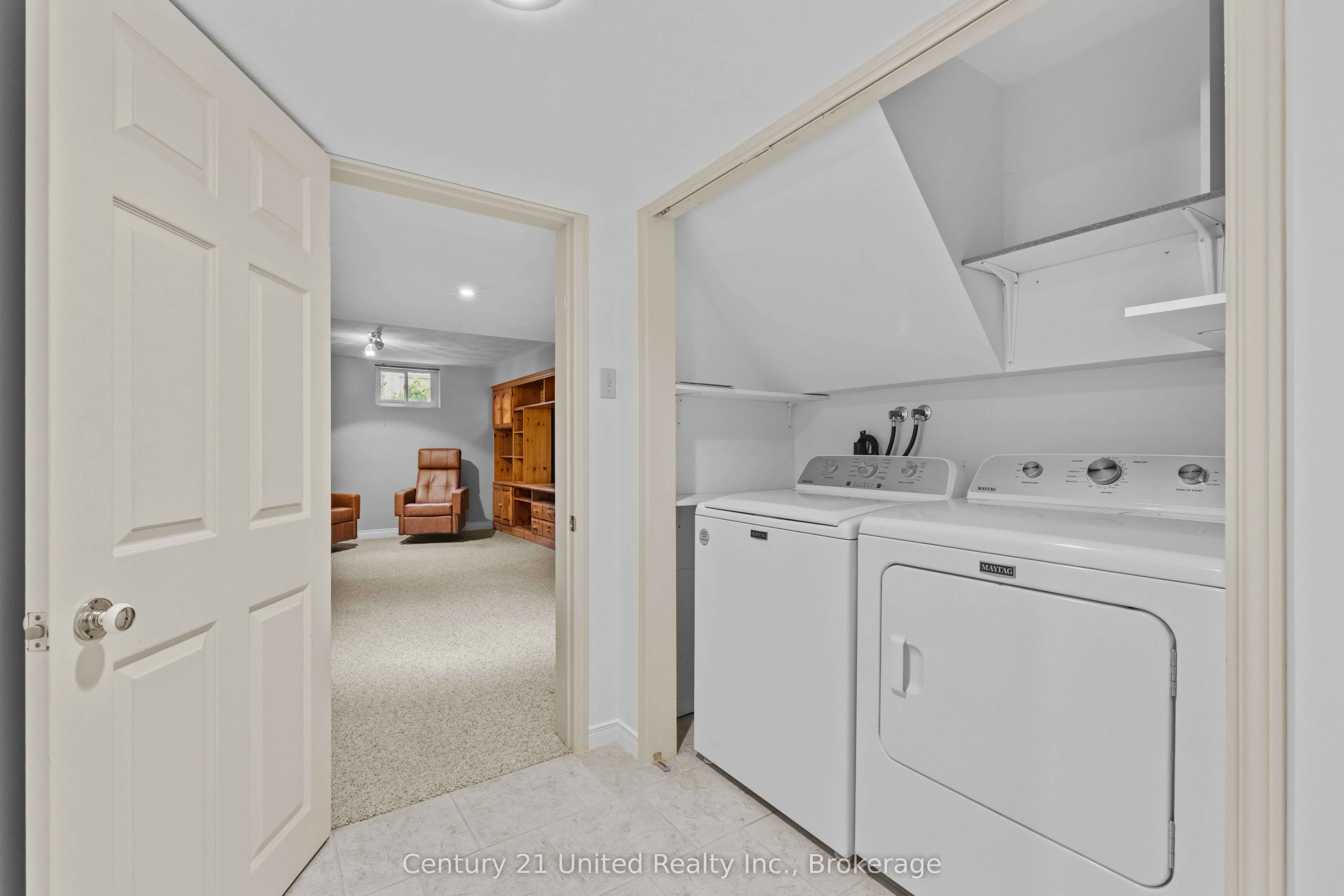 1203 ROYAL Drive
