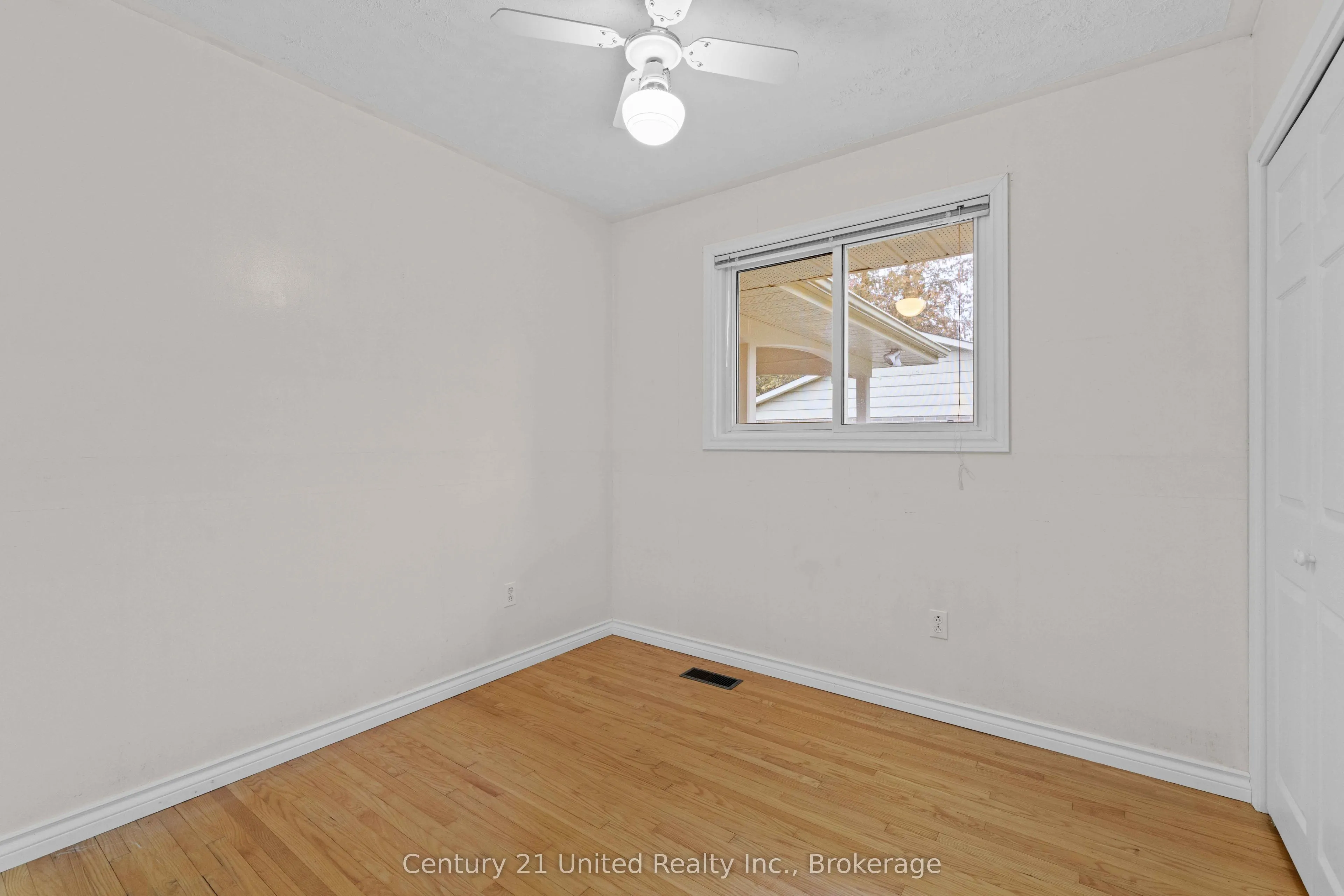 1203 ROYAL Drive