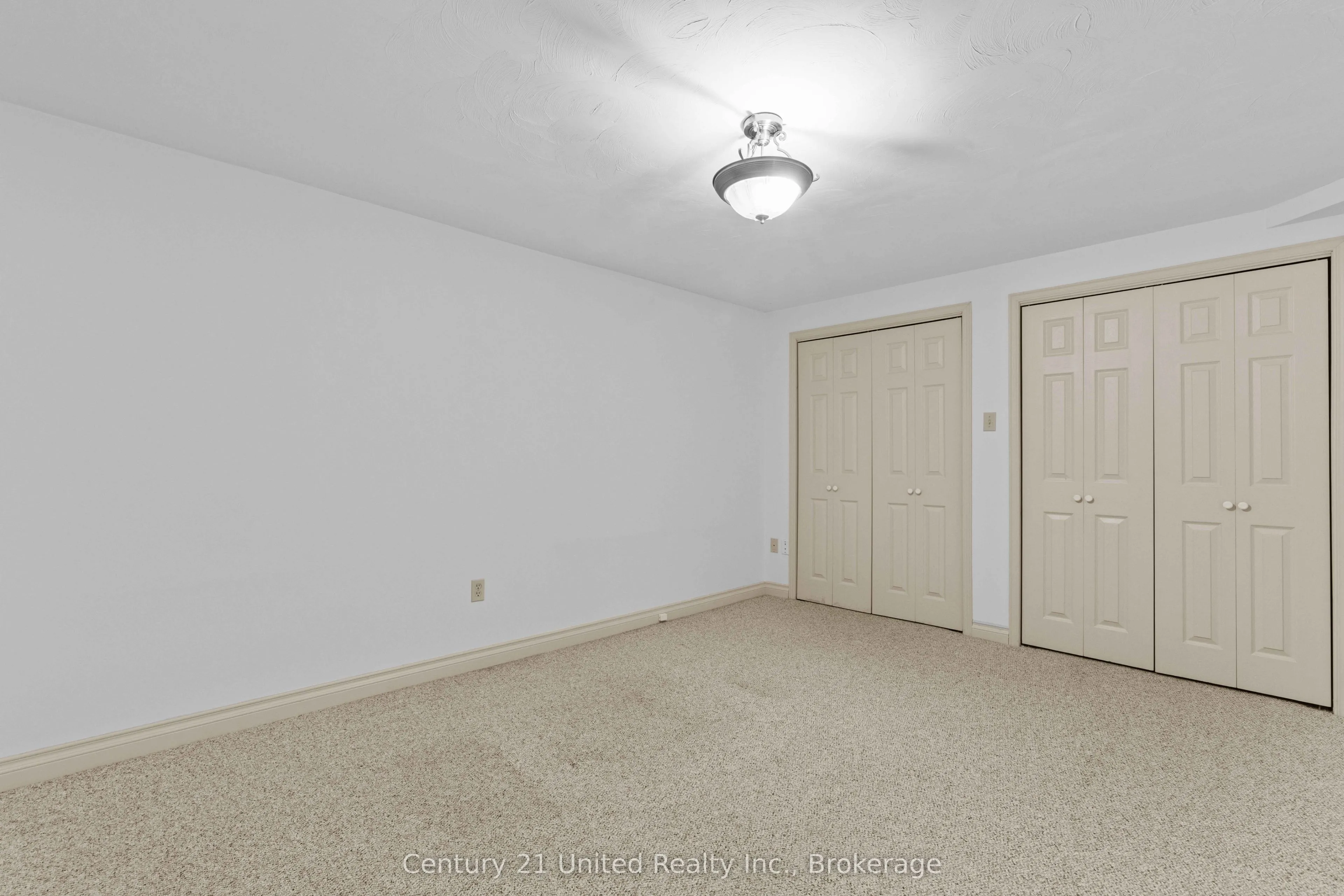 1203 ROYAL Drive