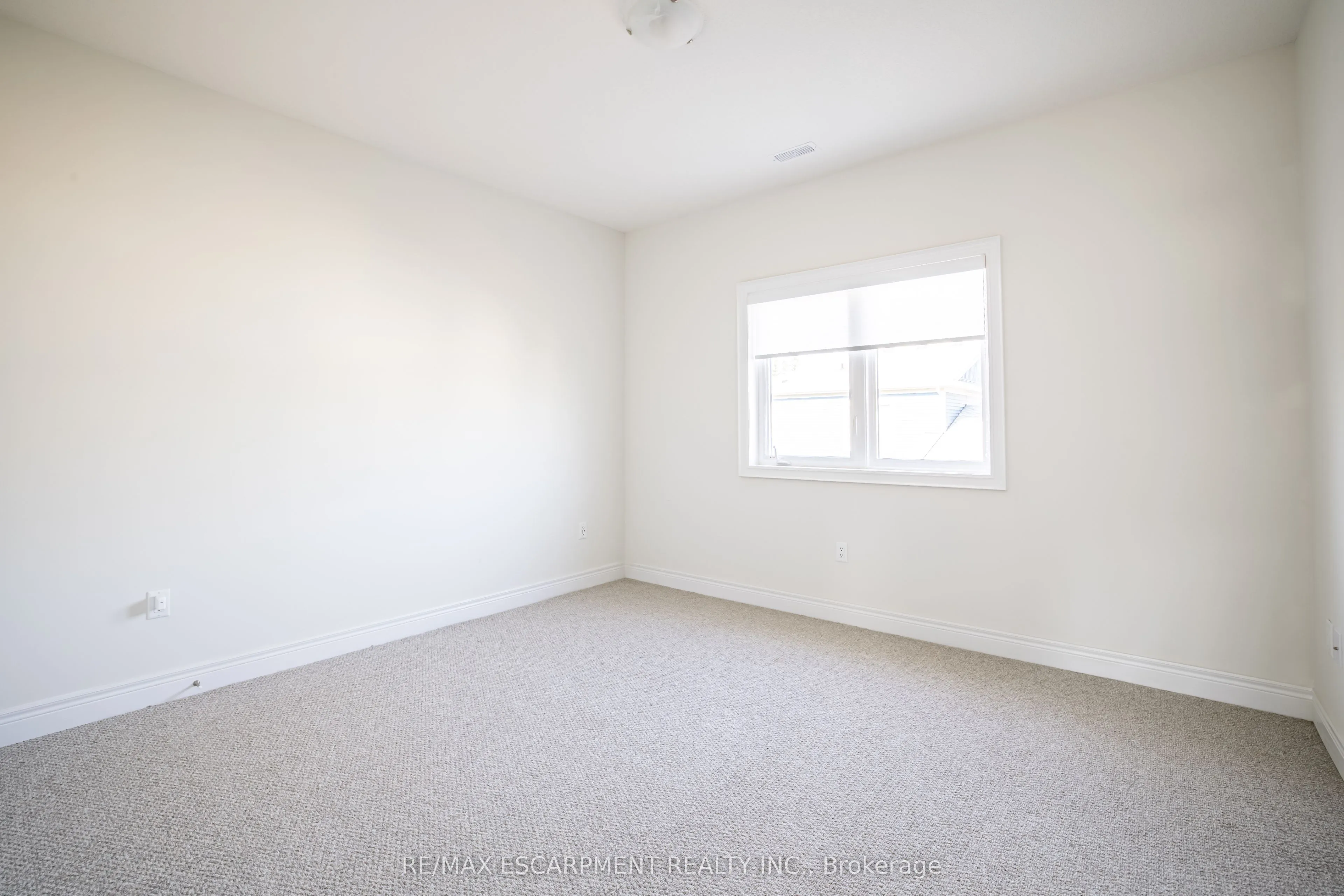 10 Shores Lane #B