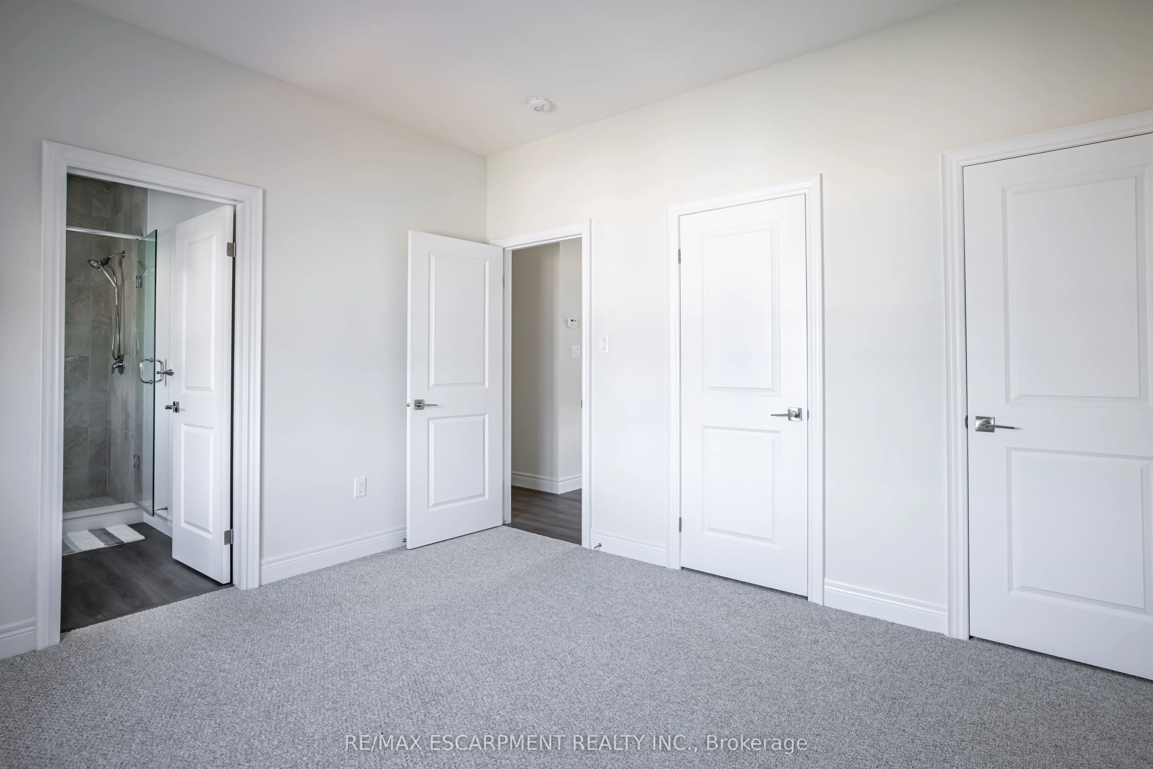 10 Shores Lane #B