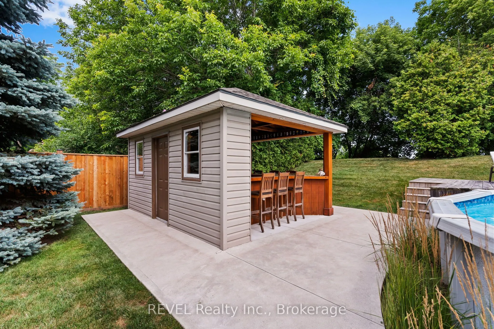 98 Debora Drive