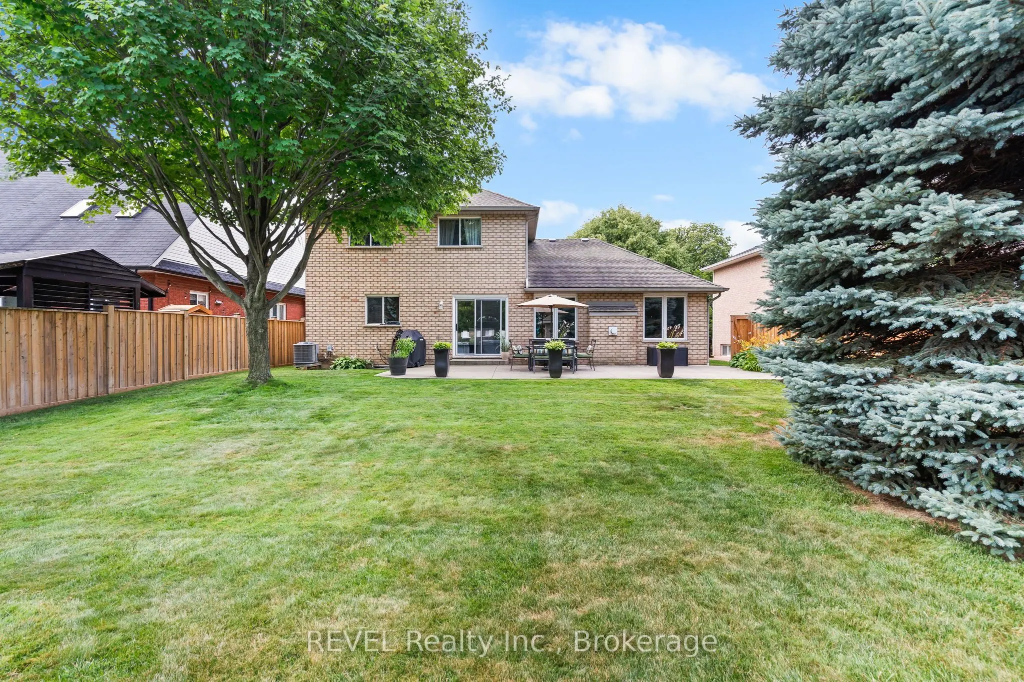 98 Debora Drive