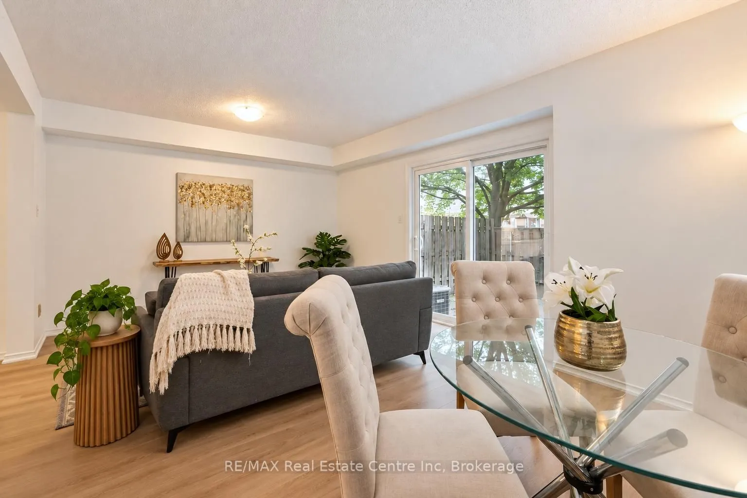240 LONDON Road W #71