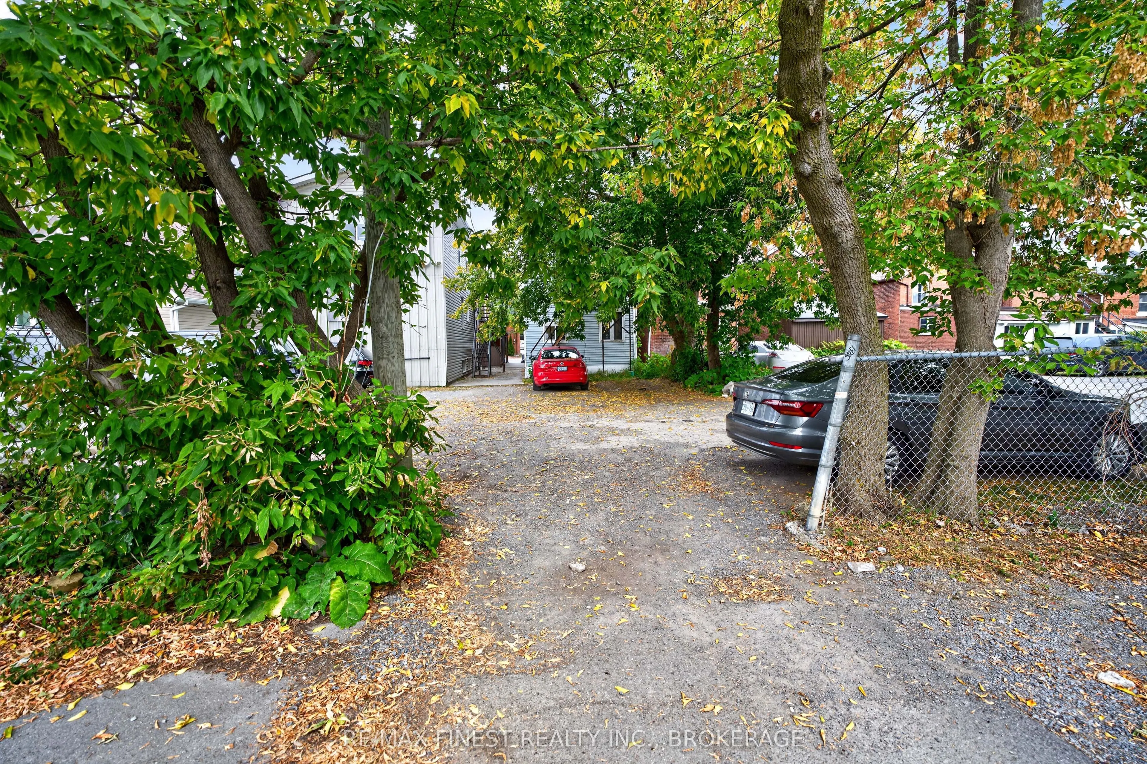 364 Brock Street