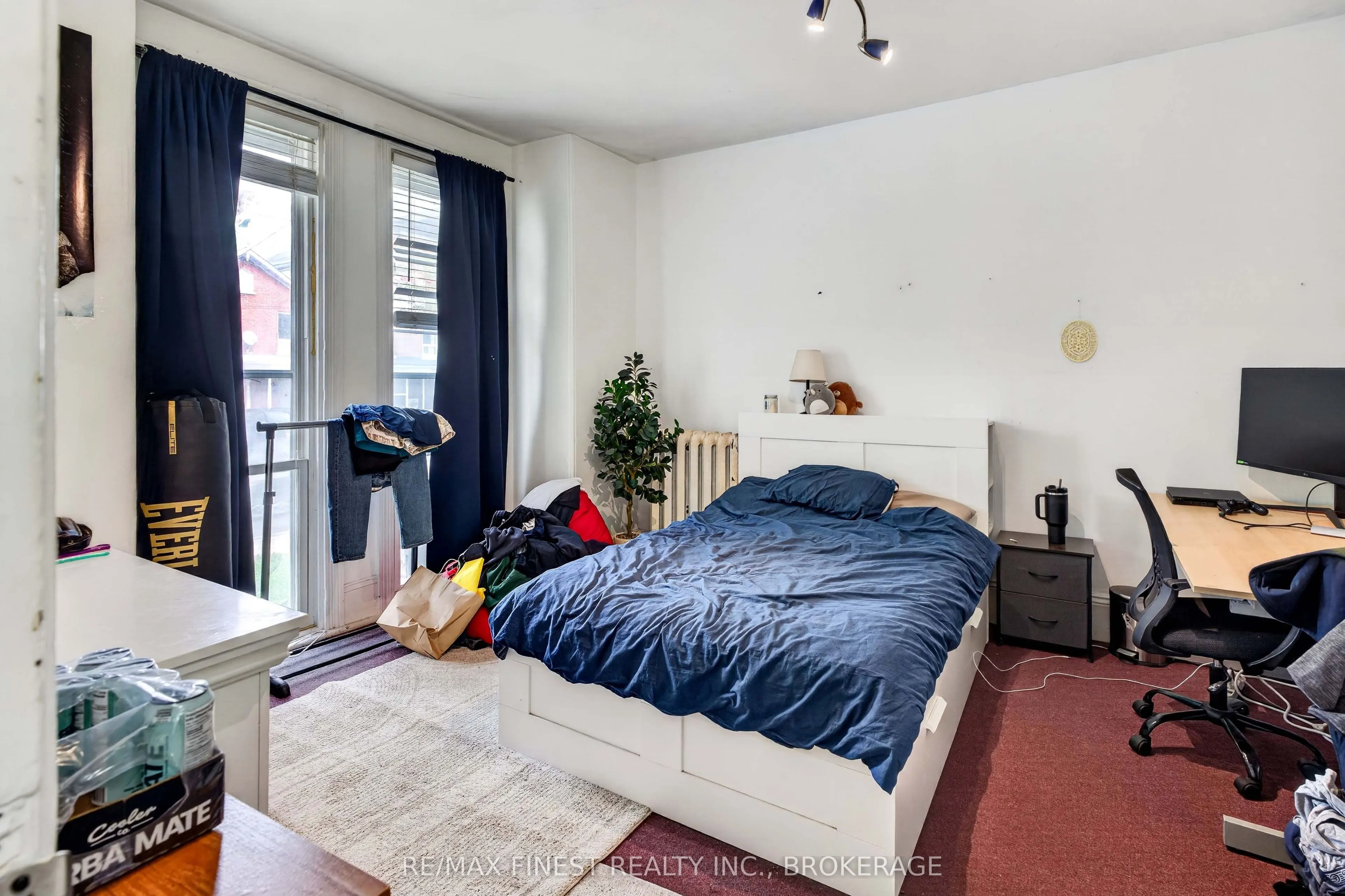 364 Brock Street