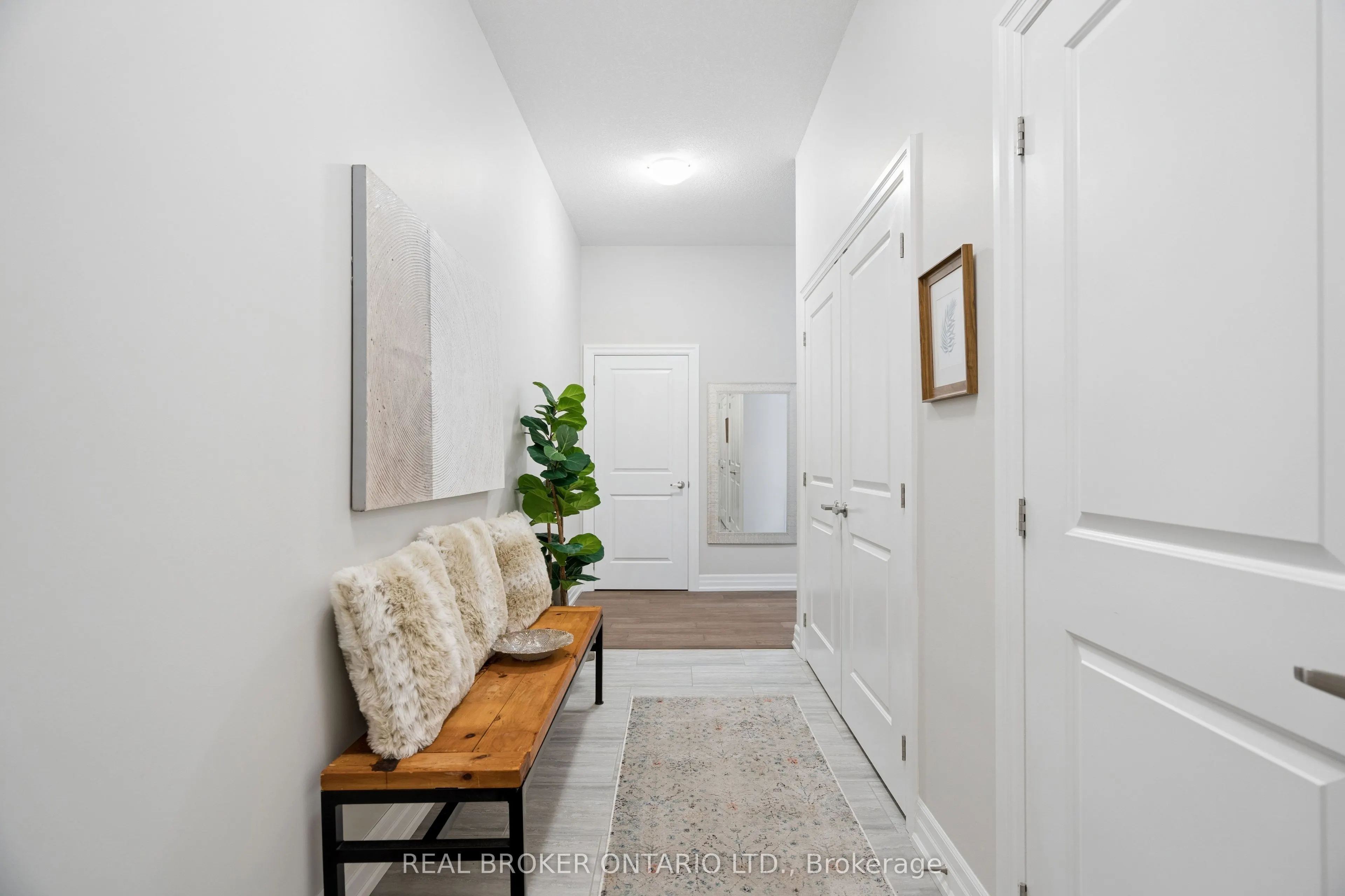 1878 Gordon Street #101