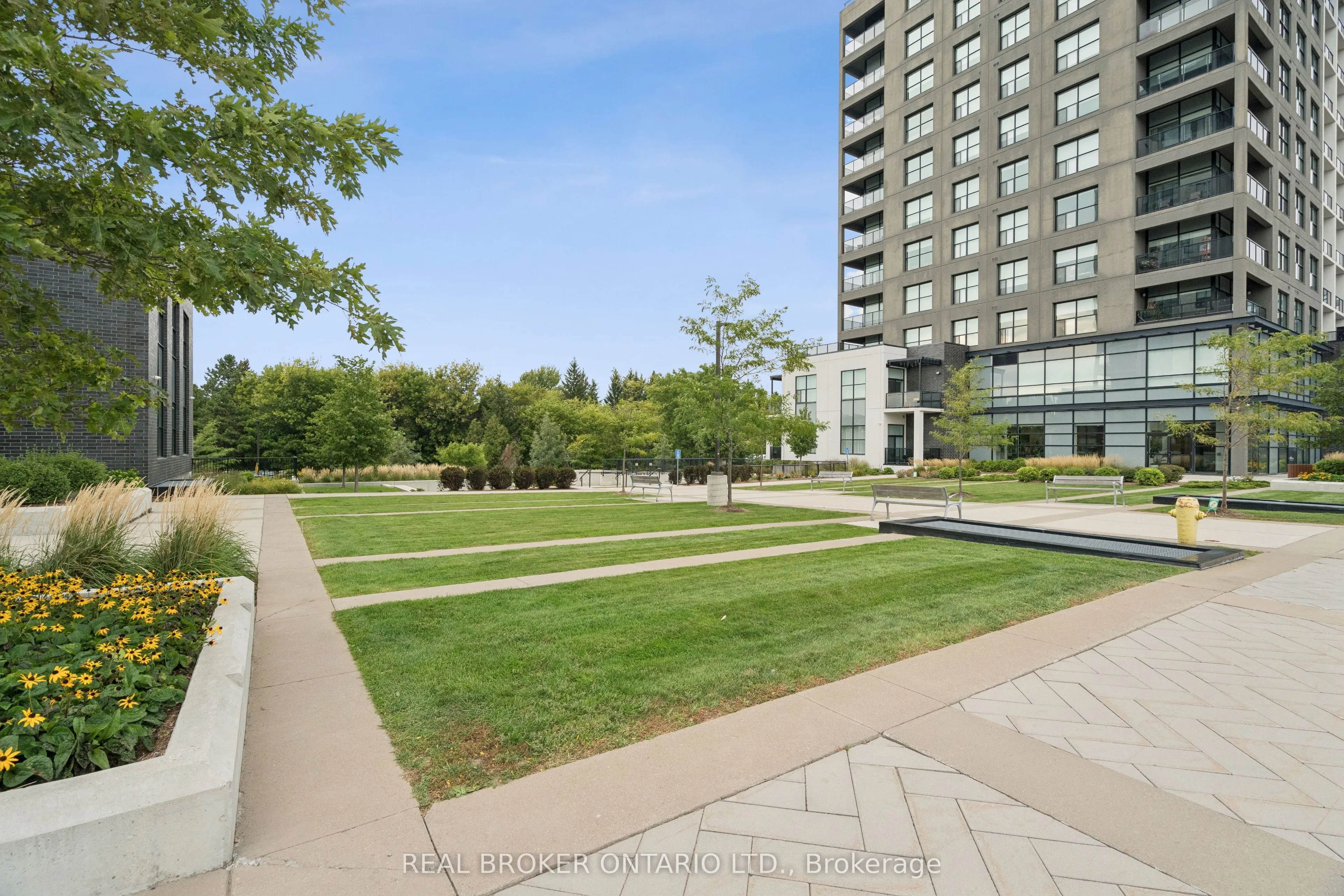 1878 Gordon Street #101