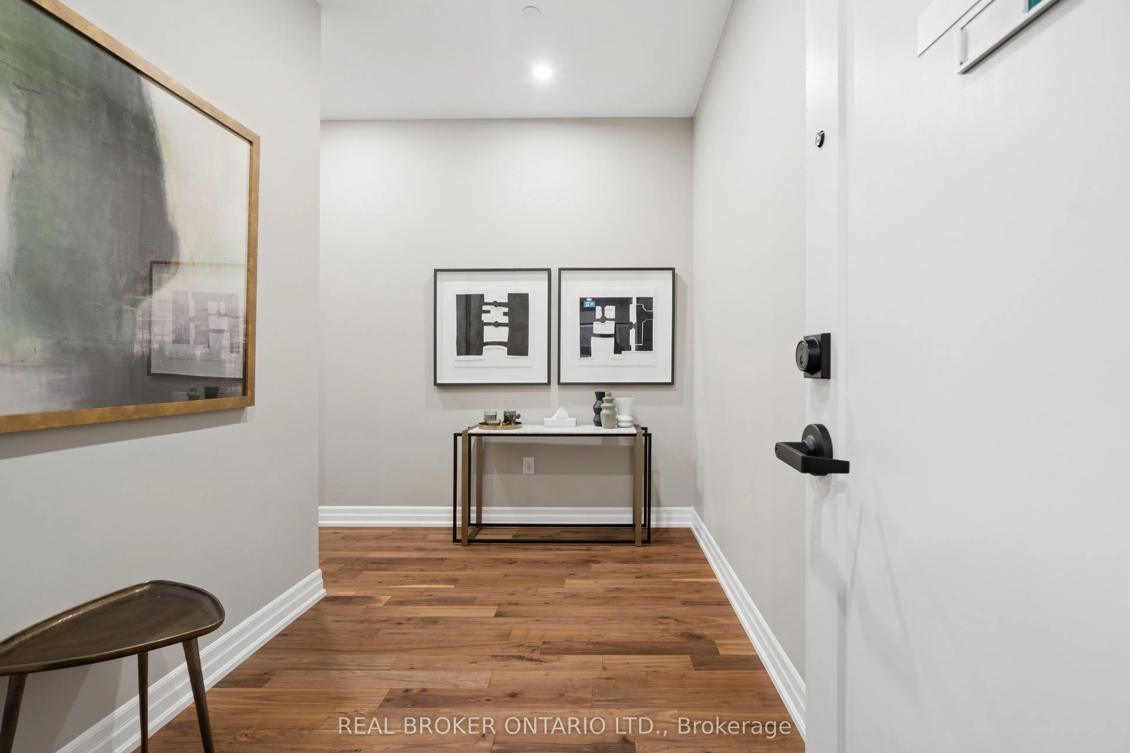 1878 Gordon Street #101
