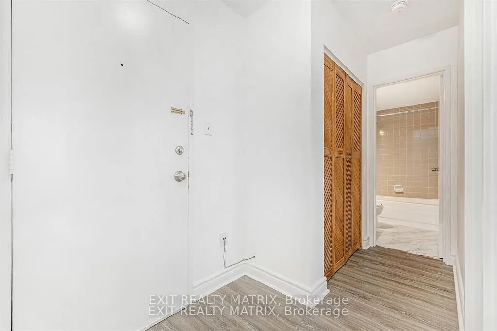 2041 Arrowsmith Drive #403C