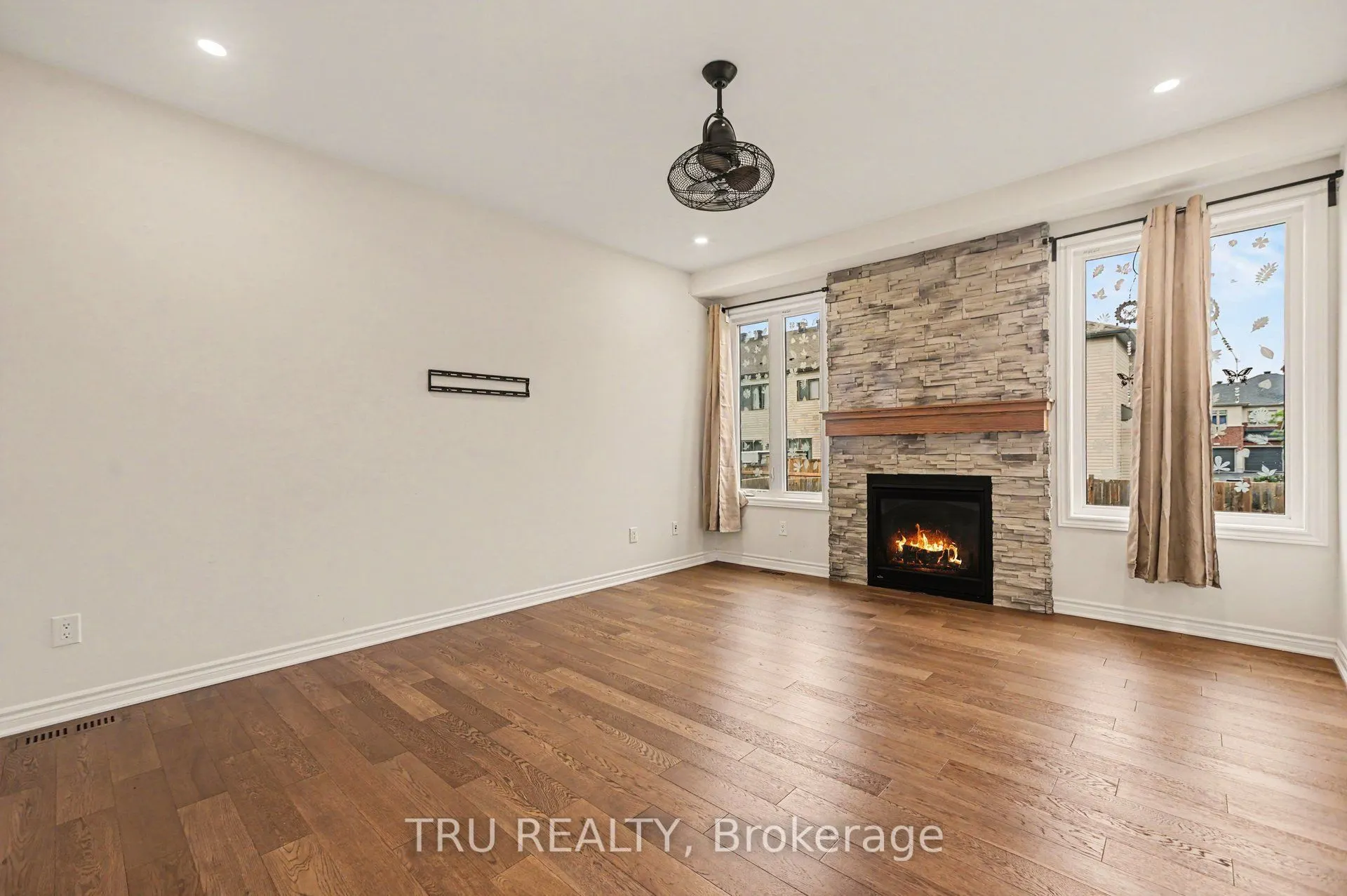 213 Quarter Horse Street