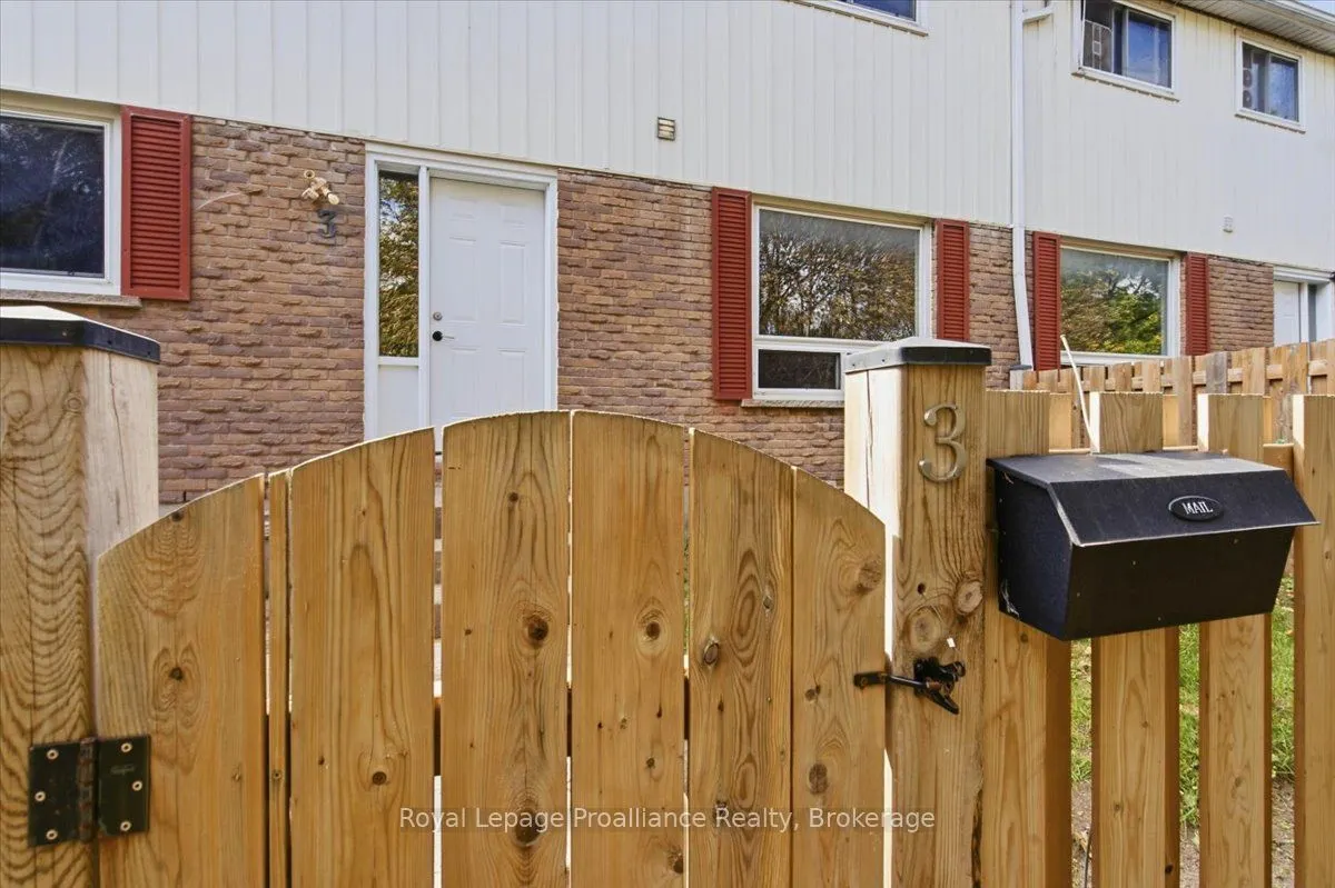11 Tracey Park Drive #3
