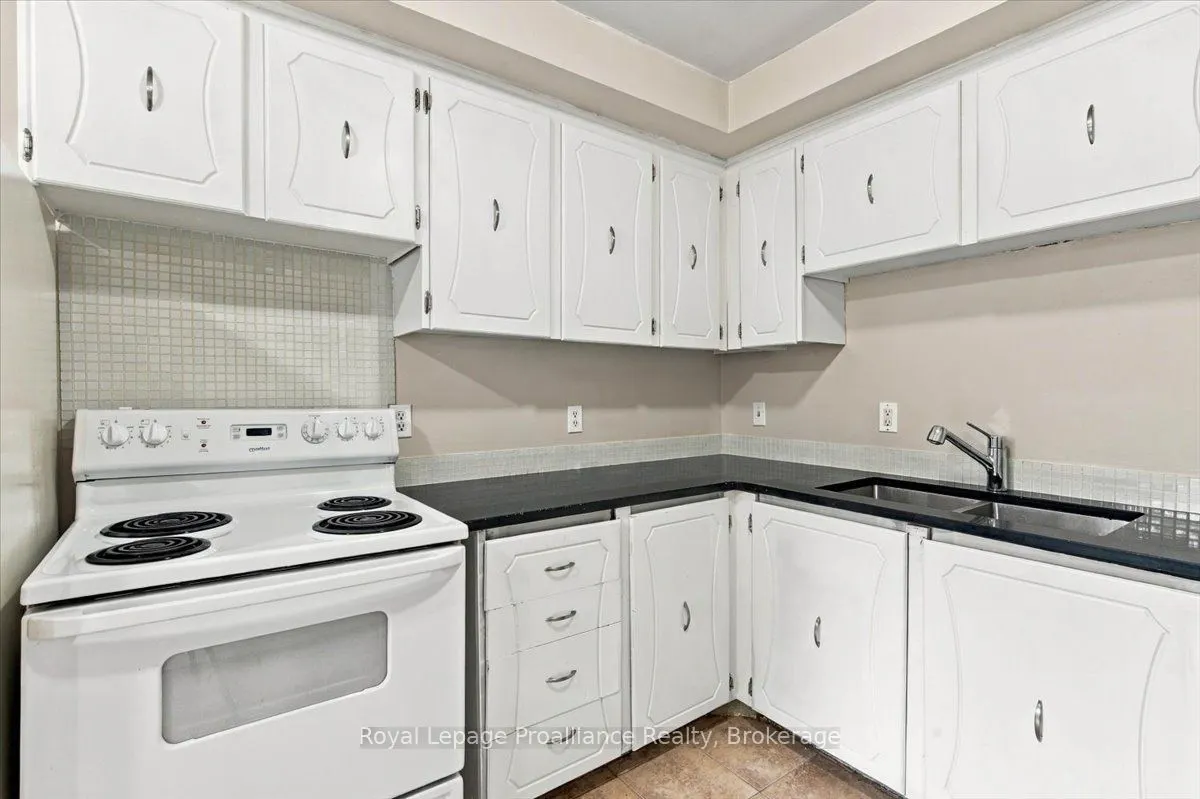 11 Tracey Park Drive #3