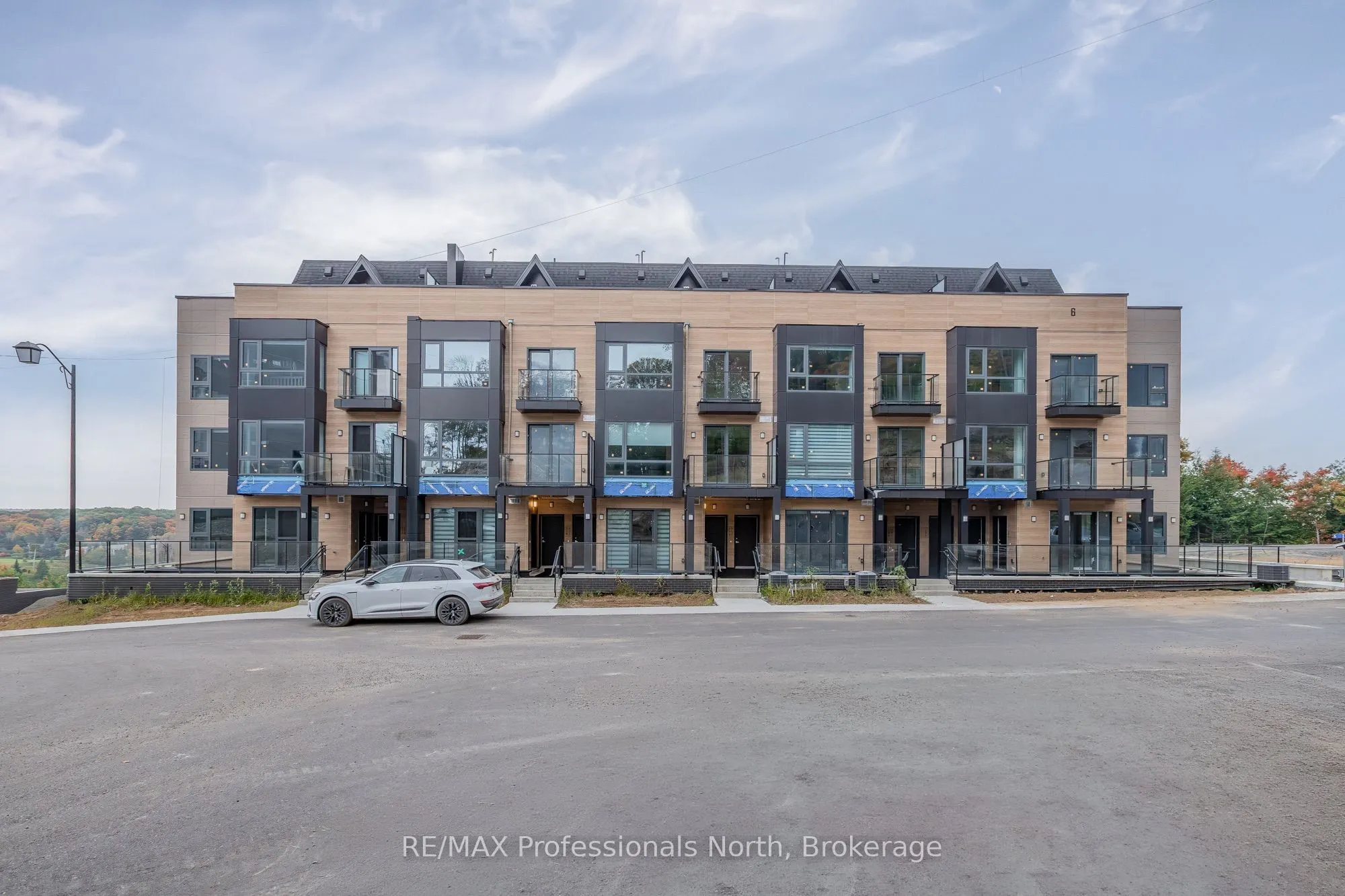 6 Suncrest Lane #103