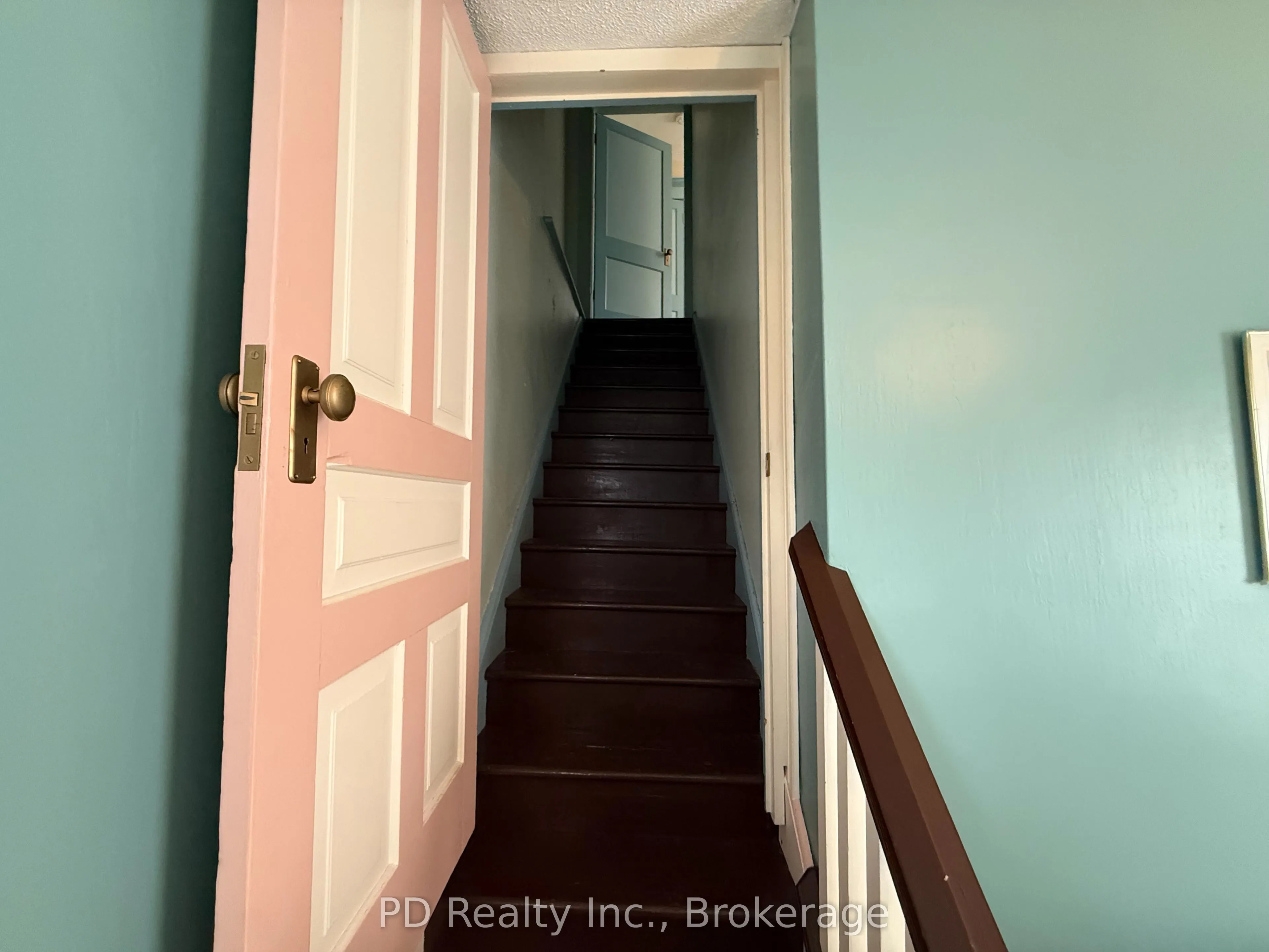 8 Private (Deloro) Road
