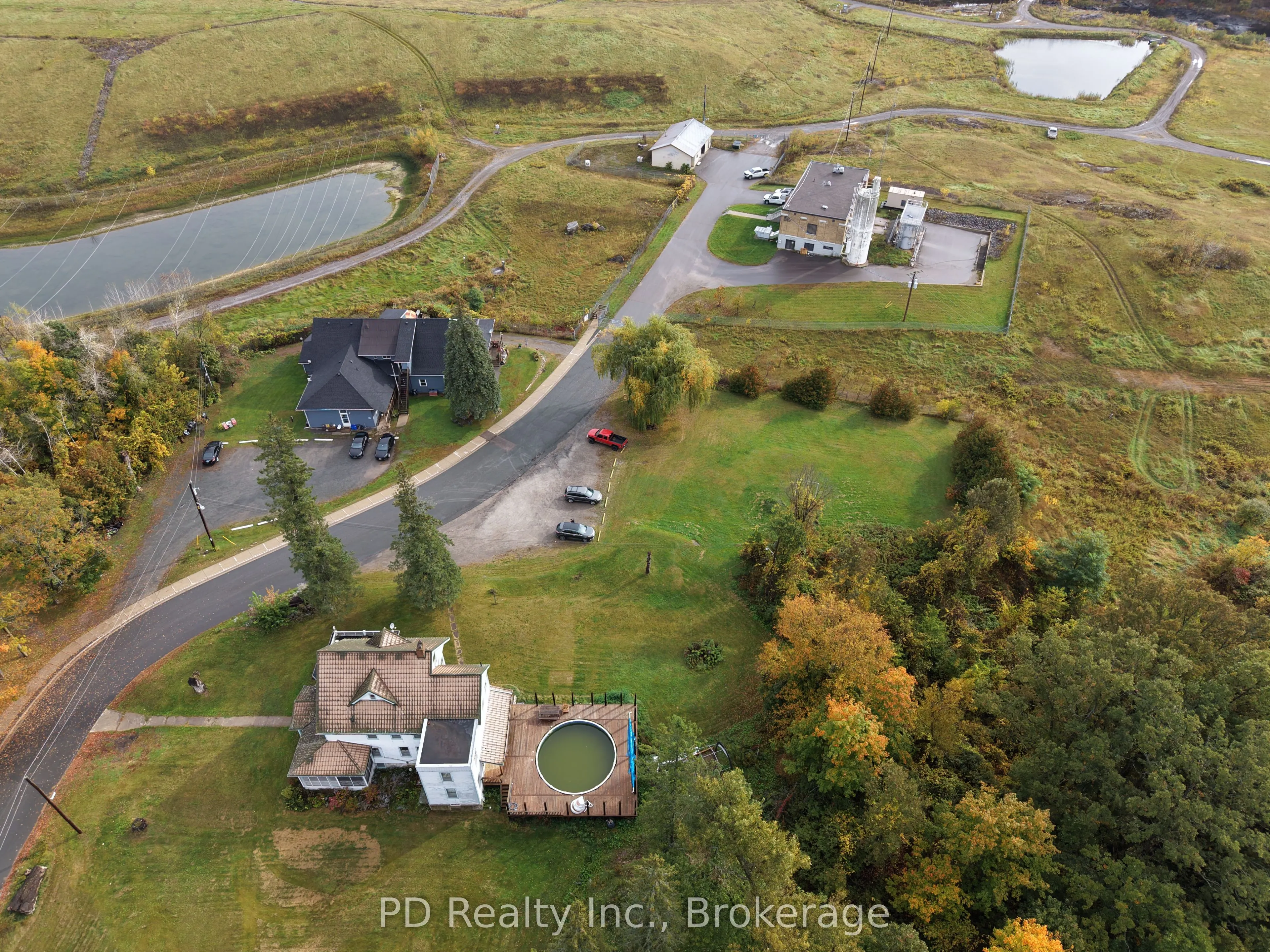 8 Private (Deloro) Road