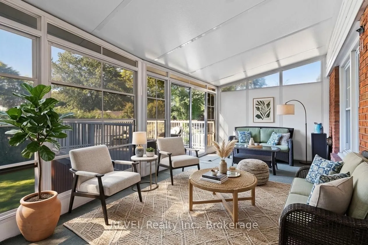 3839 Potter Heights