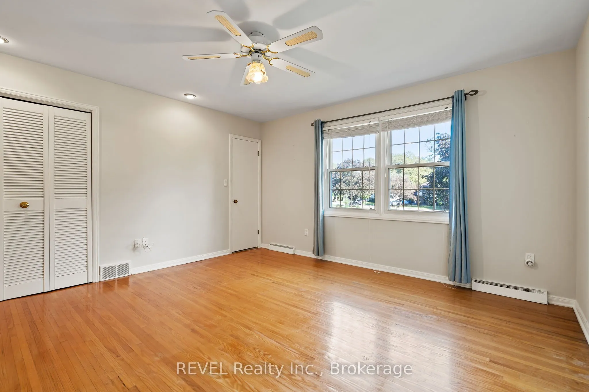 3839 Potter Heights