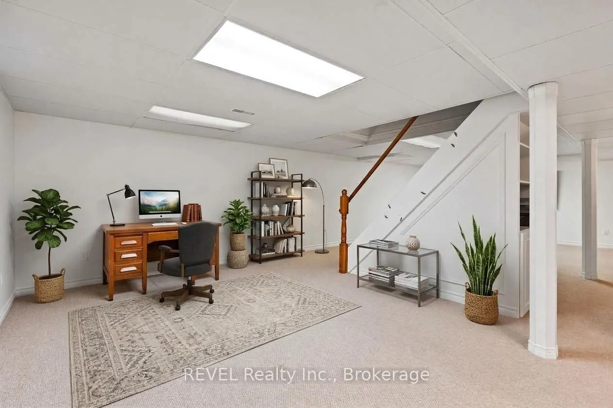 3839 Potter Heights