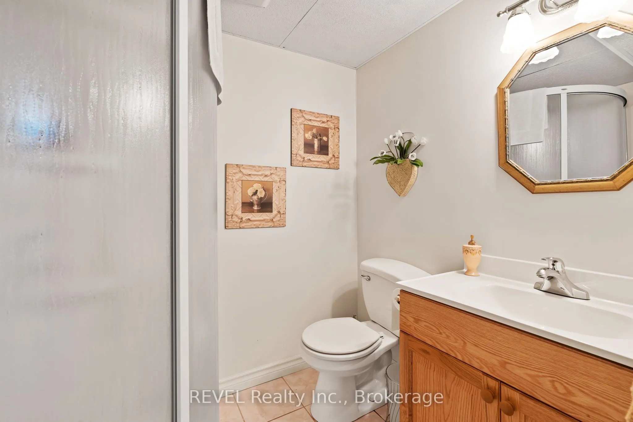 3839 Potter Heights