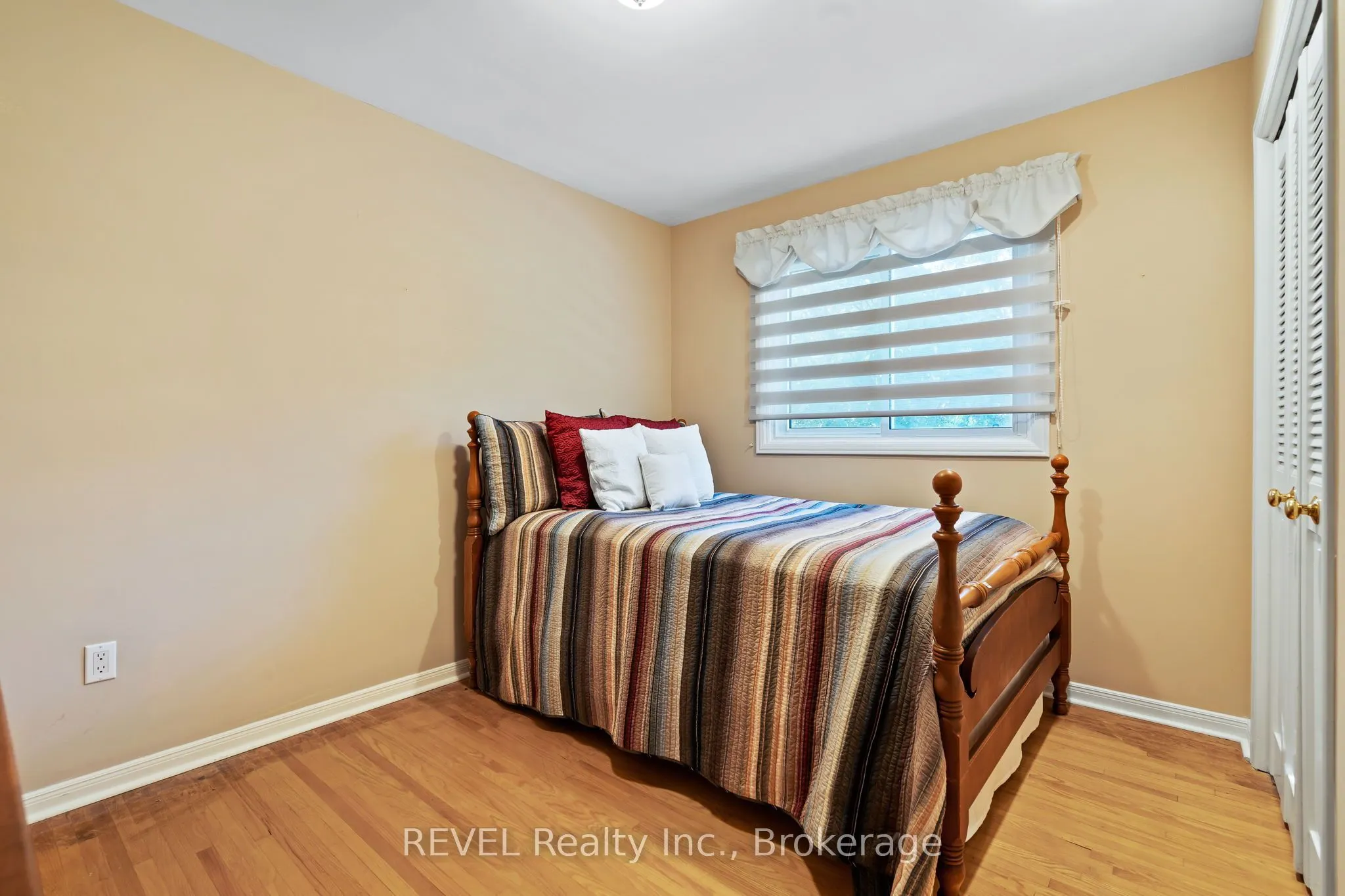 3839 Potter Heights