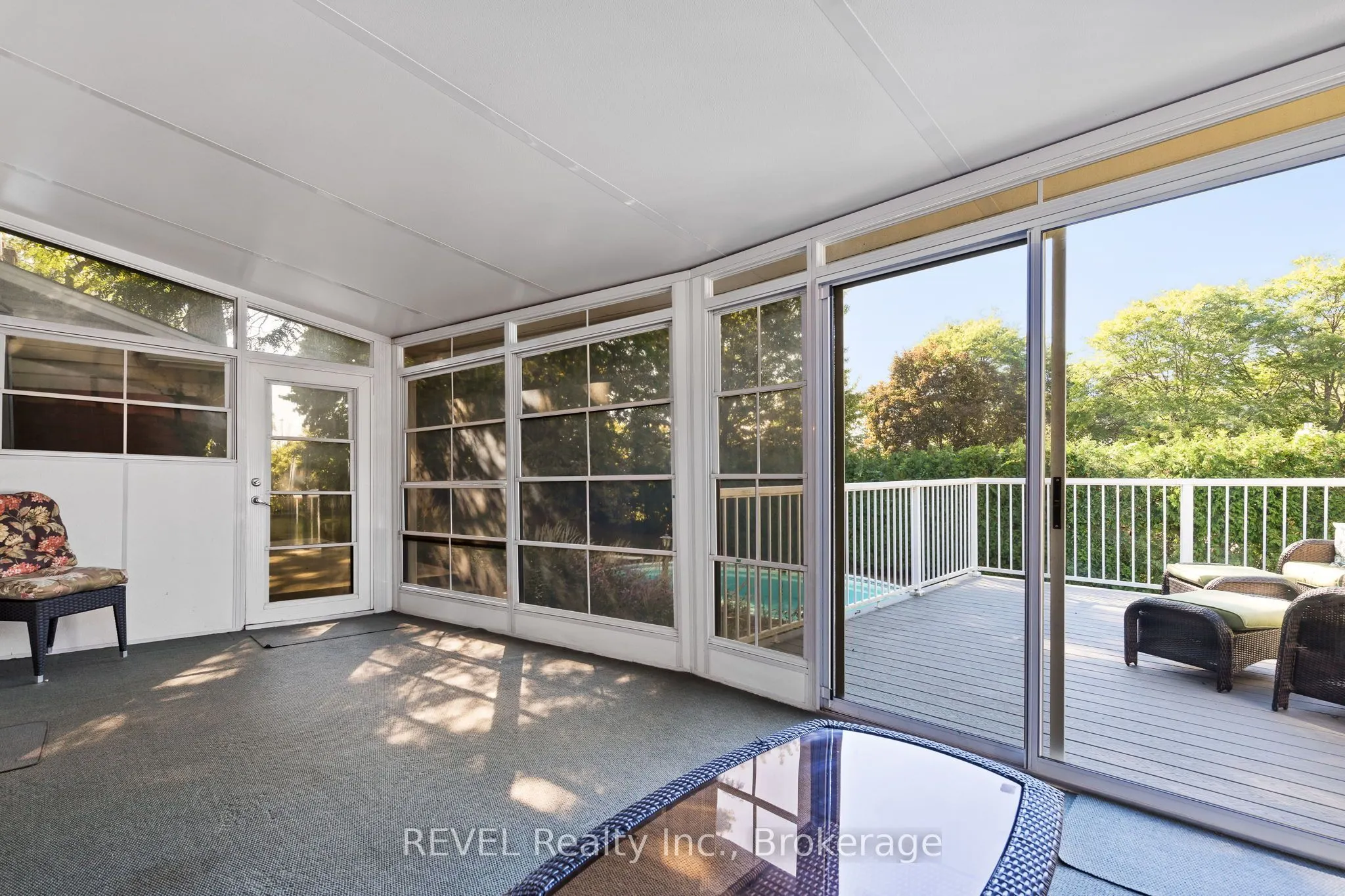 3839 Potter Heights