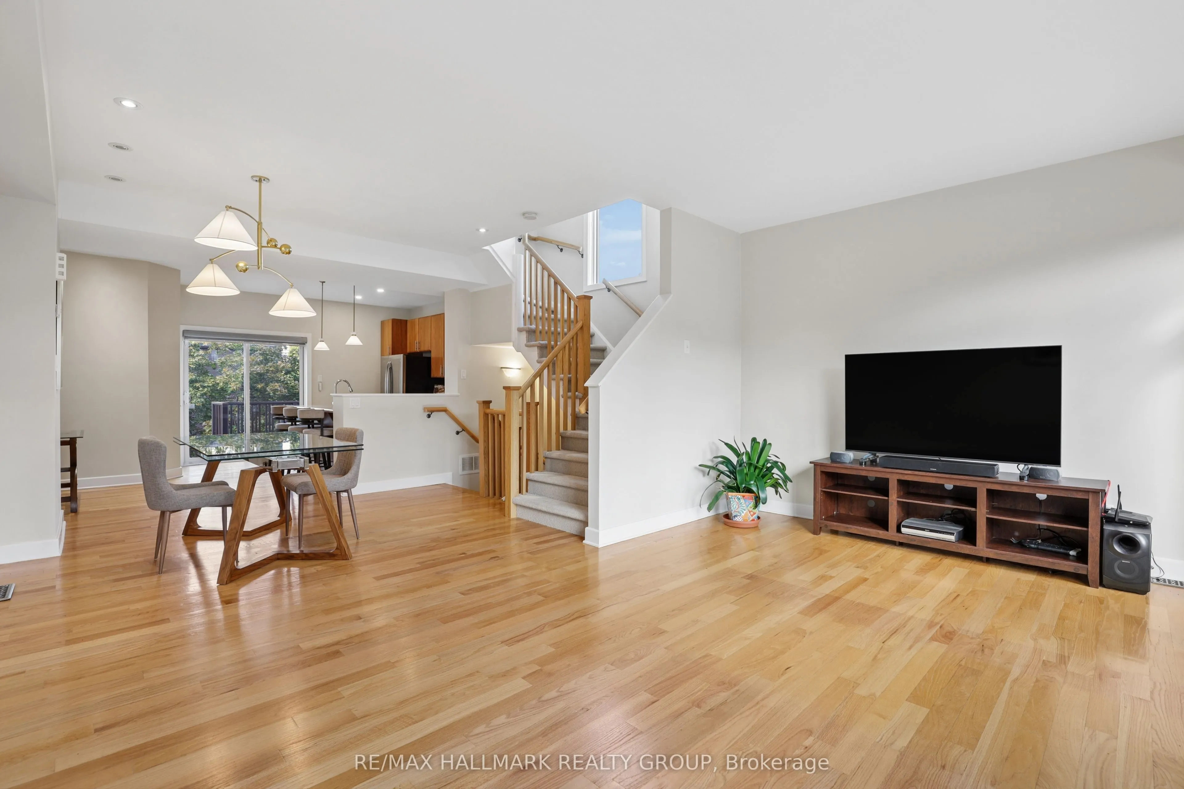 51 Drouin Avenue