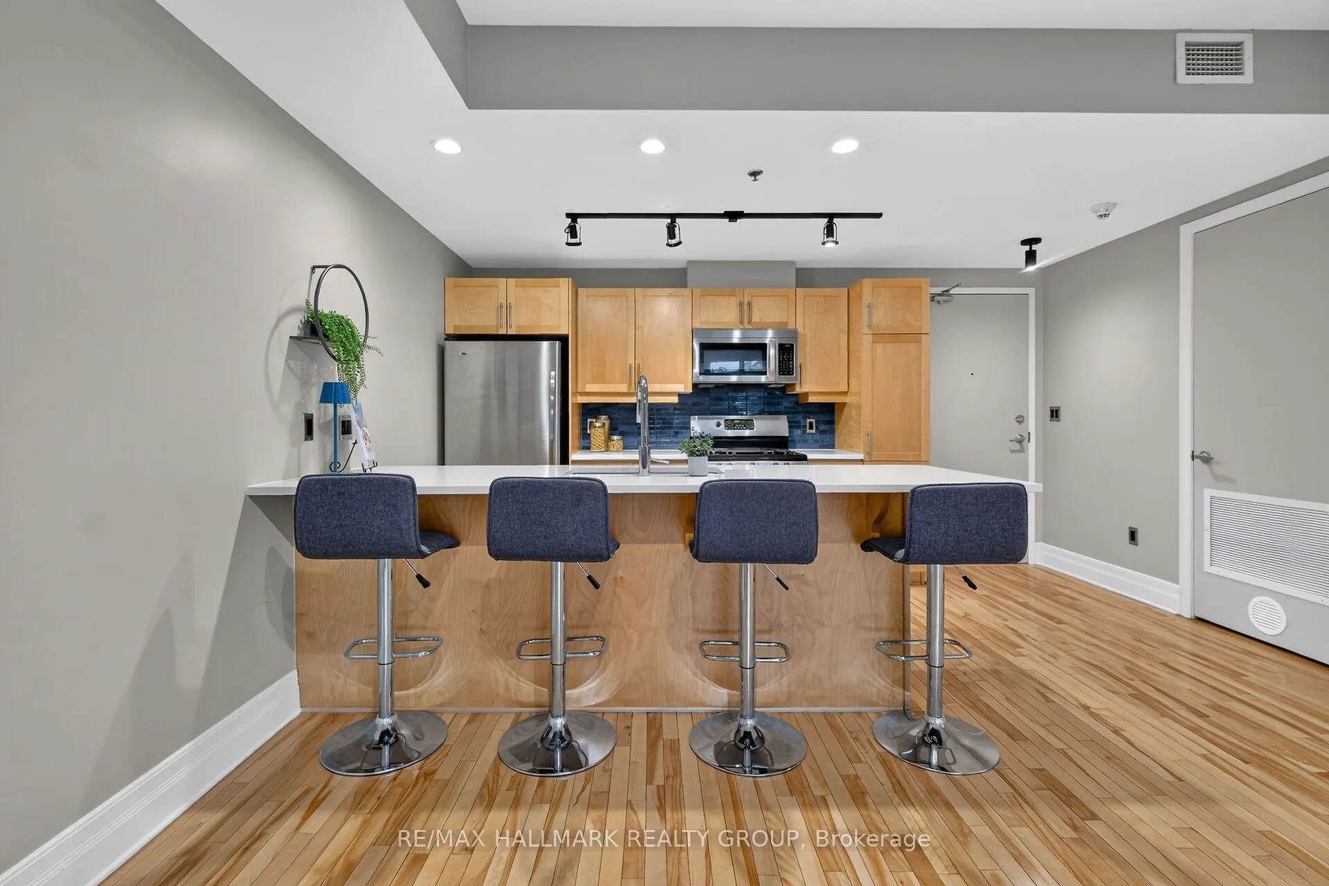 457 Mcleod Street #210