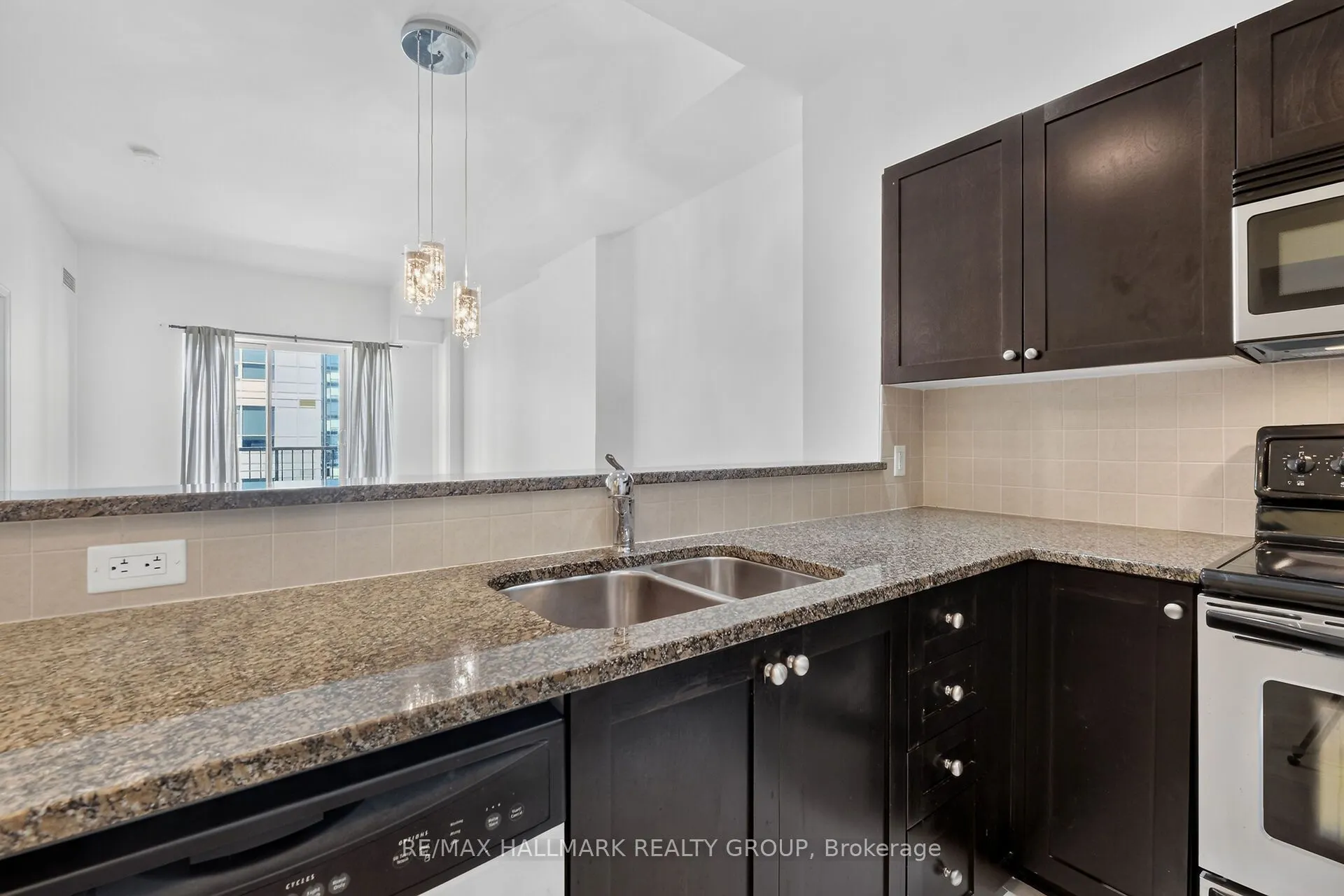 200 Besserer Street #1209