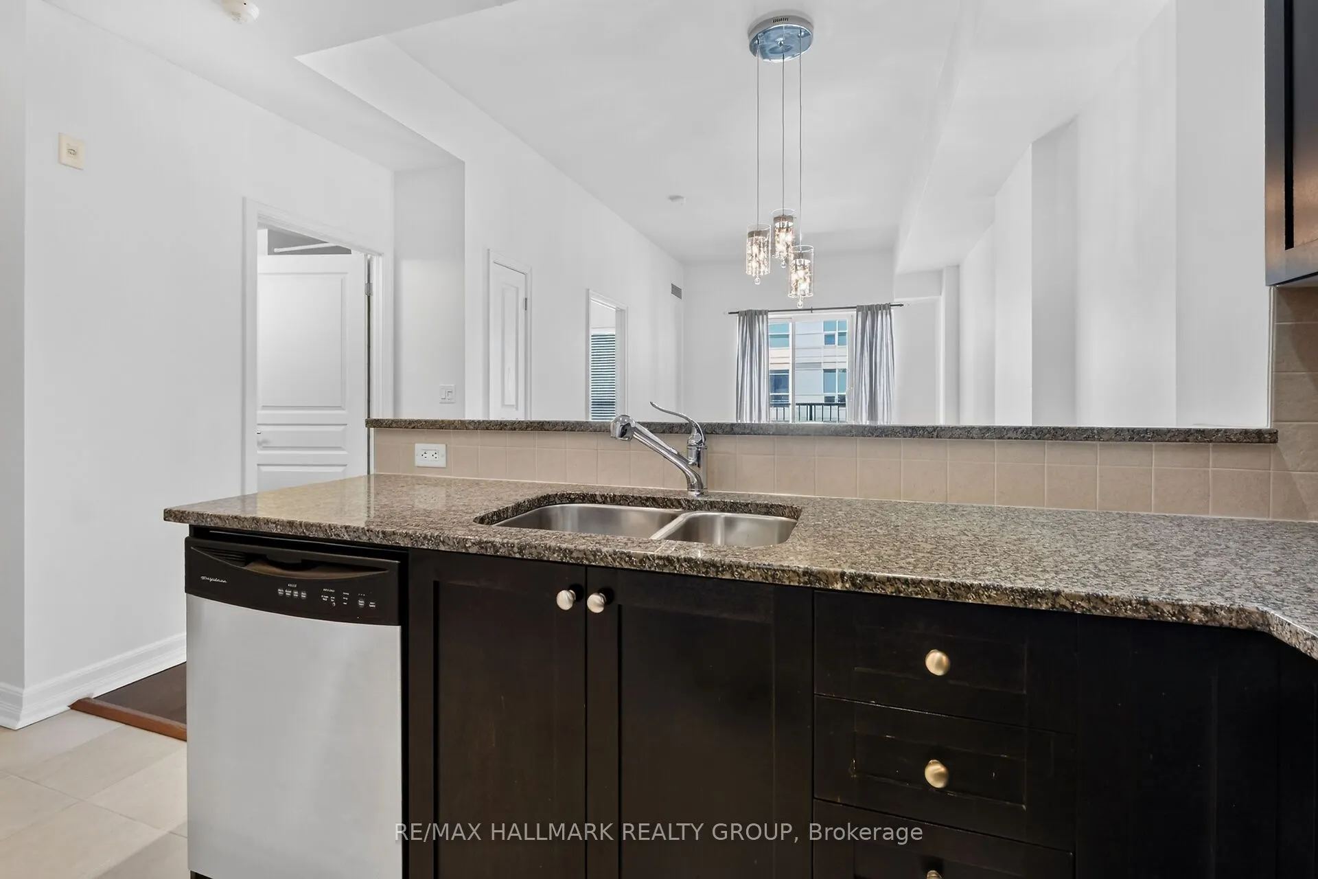 200 Besserer Street #1209