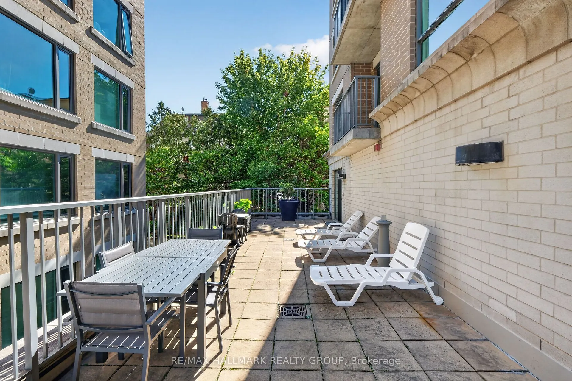 200 Besserer Street #1209