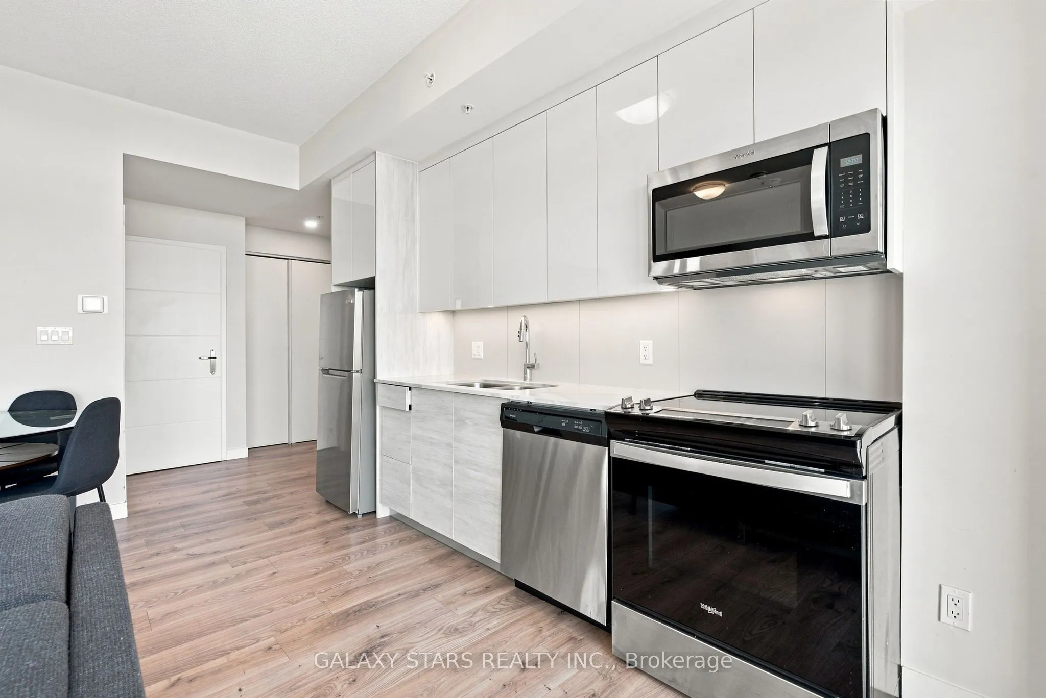 60 Frederick Street #1614