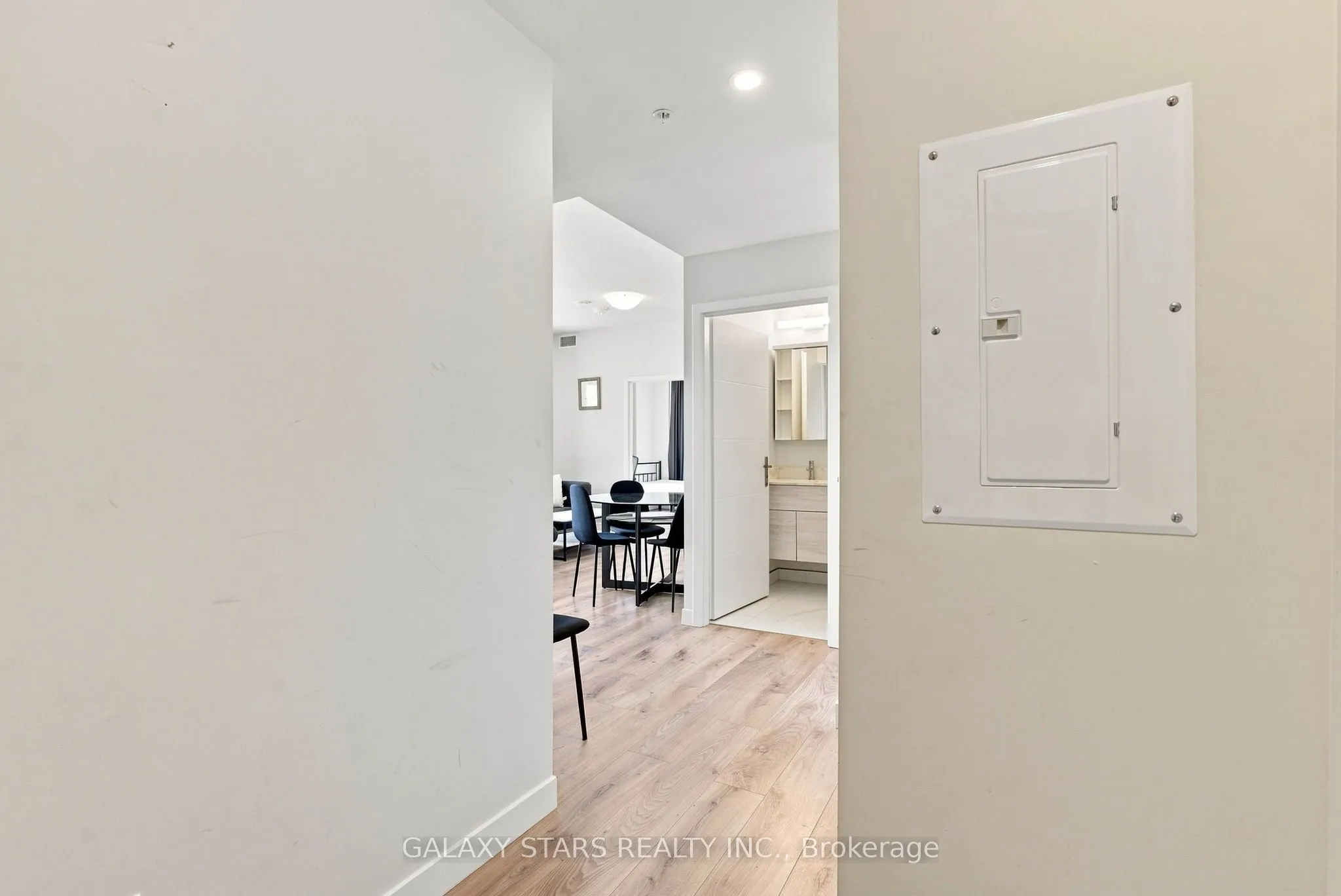 60 Frederick Street #1614