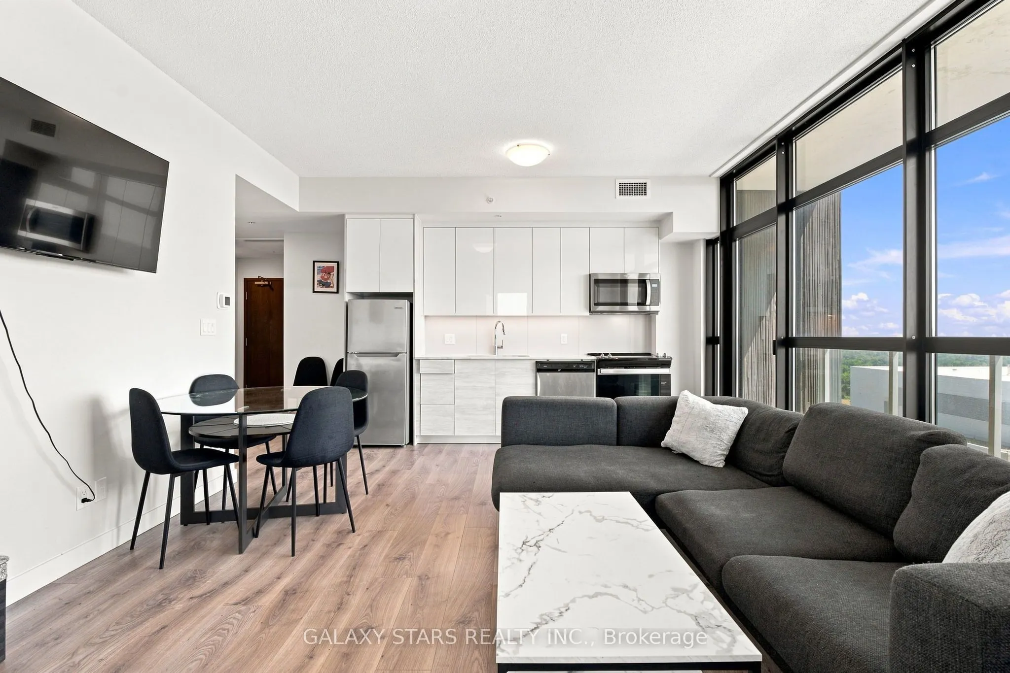 60 Frederick Street #1614