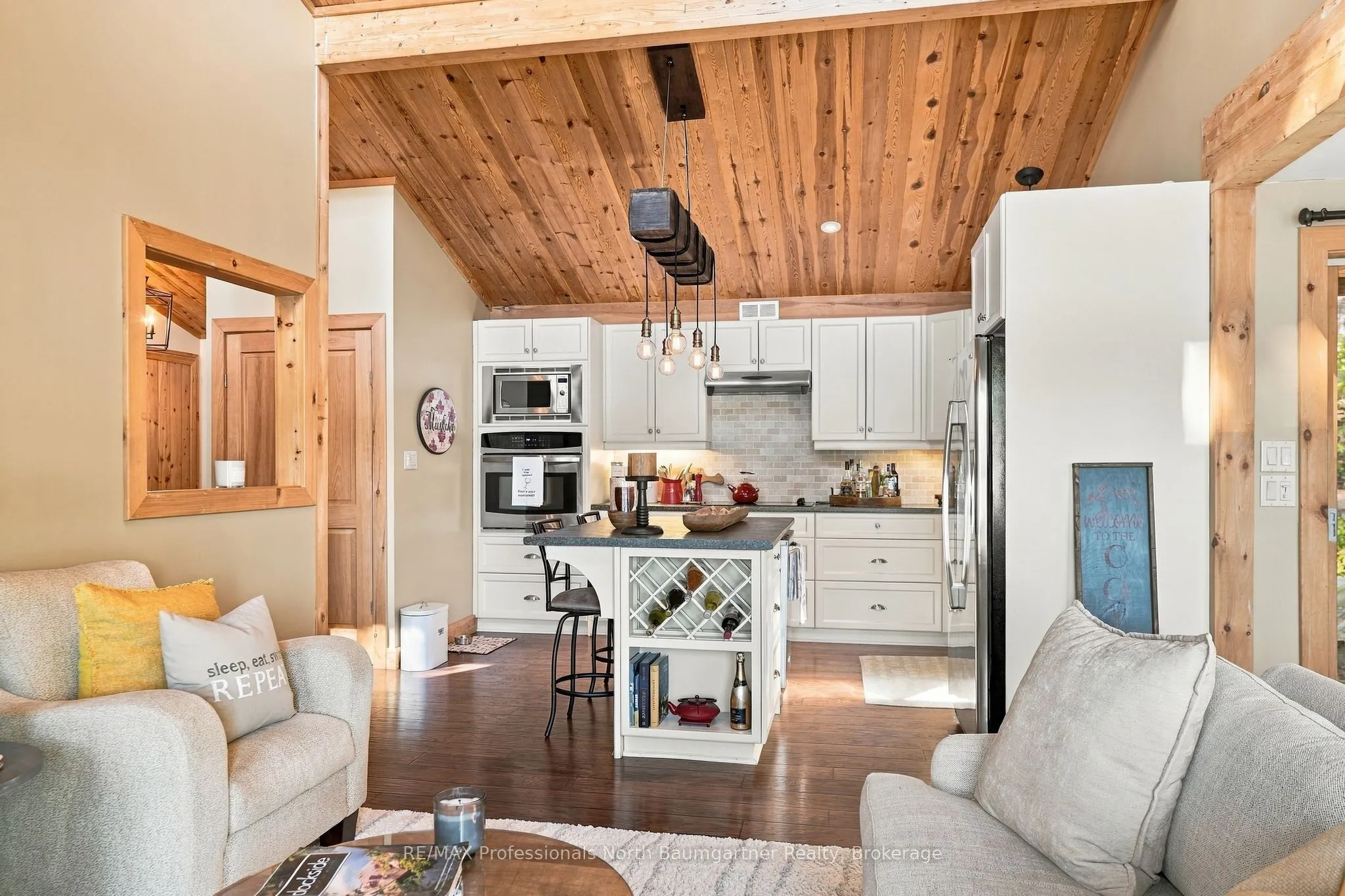 1014 Mackmore Trail