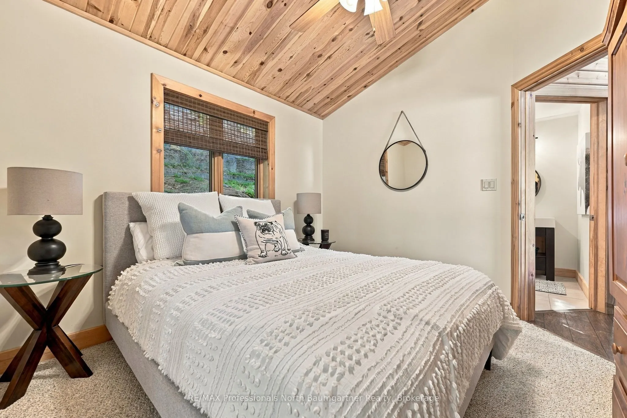 1014 Mackmore Trail
