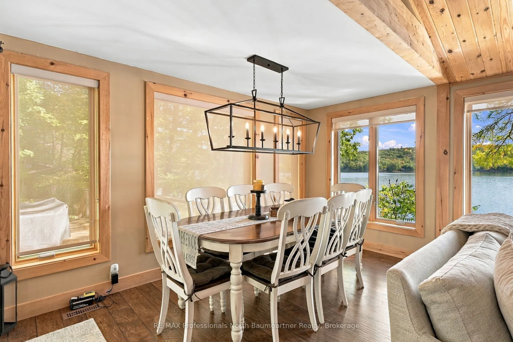 1014 Mackmore Trail