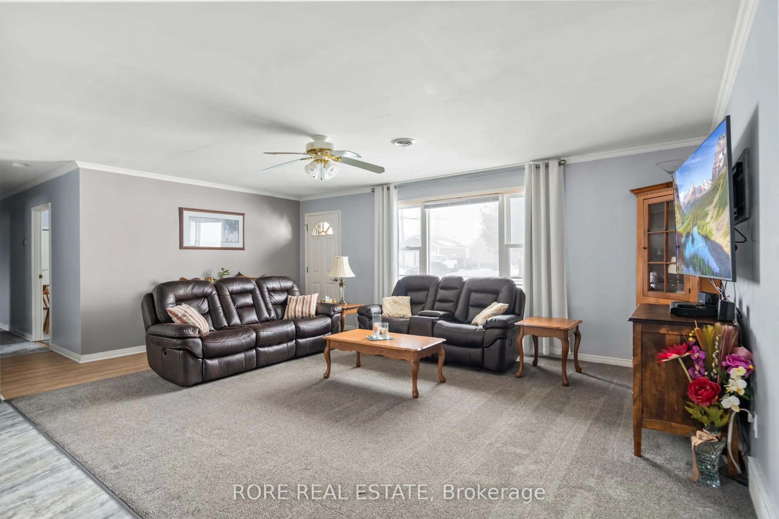 128 Cook Avenue