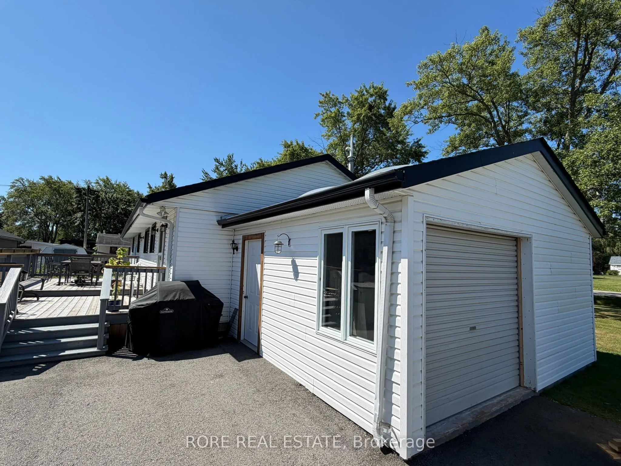 128 Cook Avenue