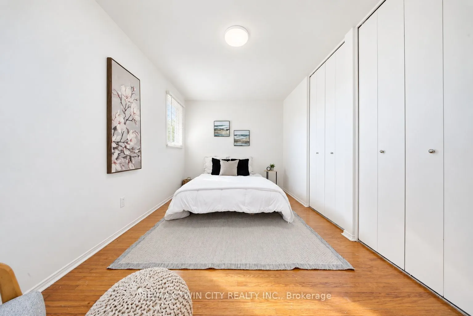 16 Burwell Street
