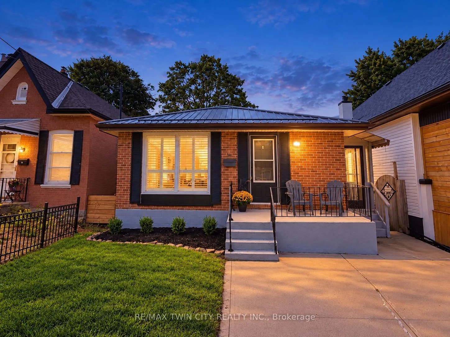 16 Burwell Street