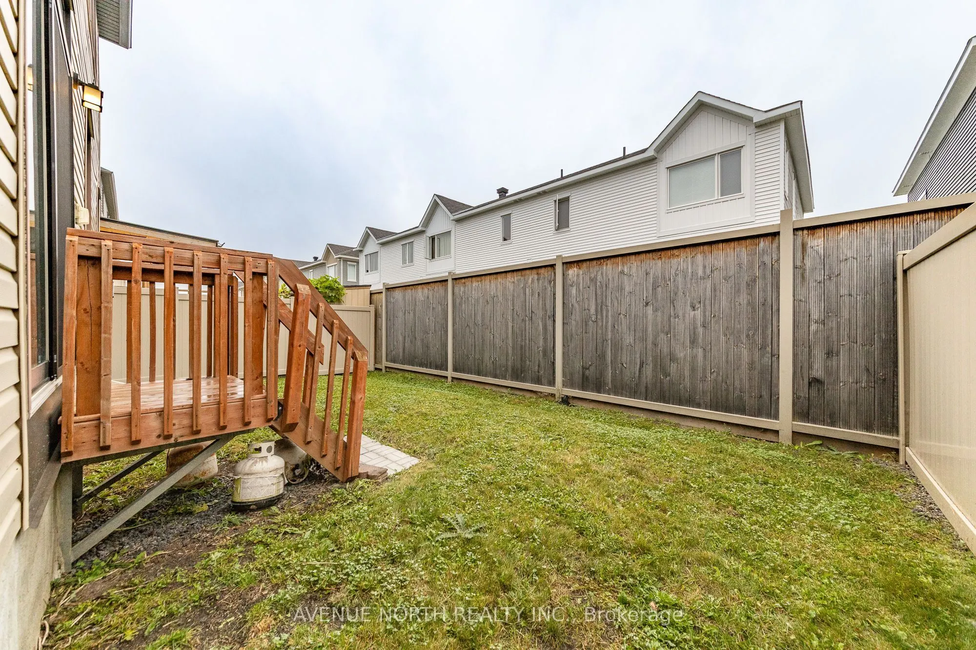246 AQUARIUM Avenue