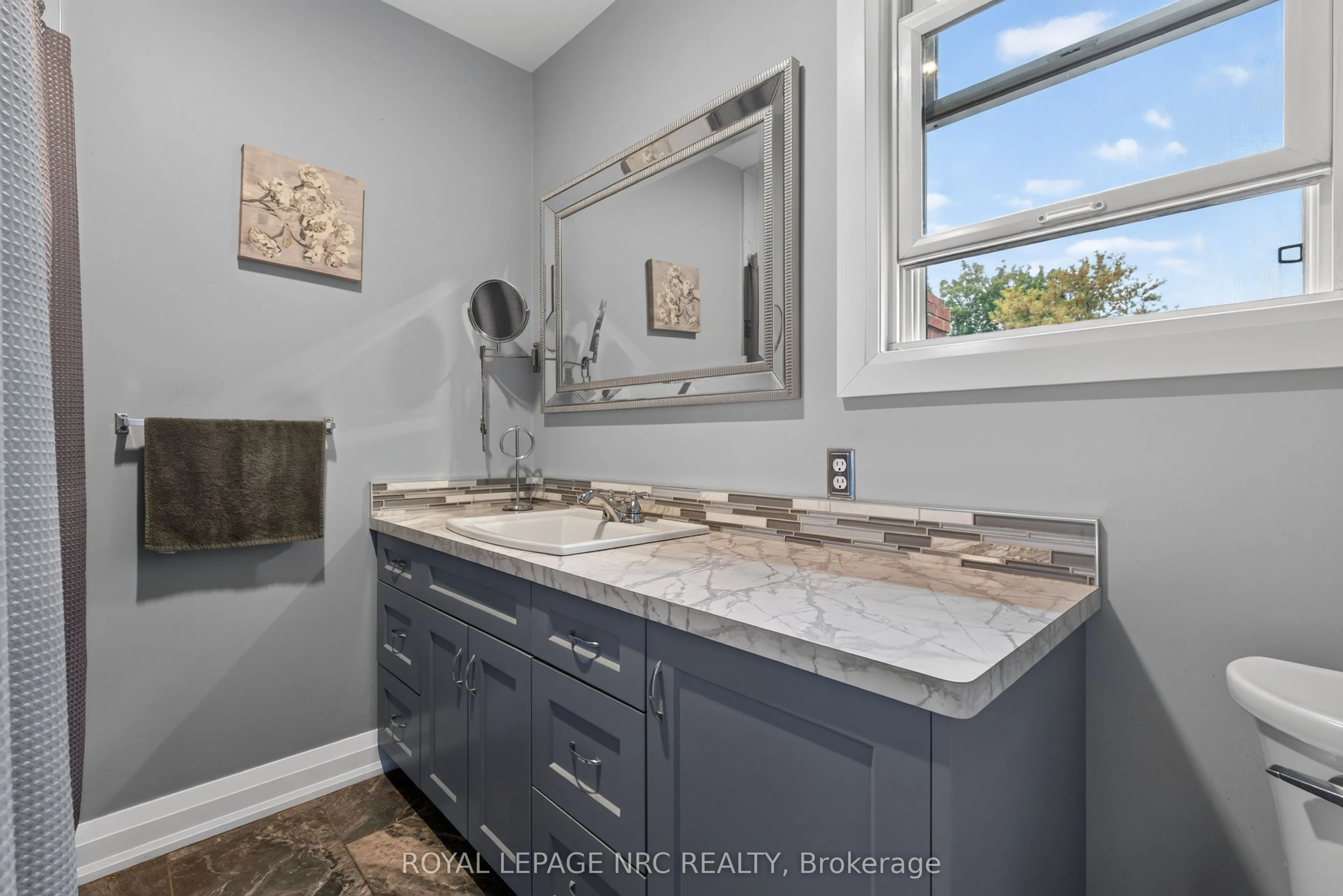 9 Marmora Street