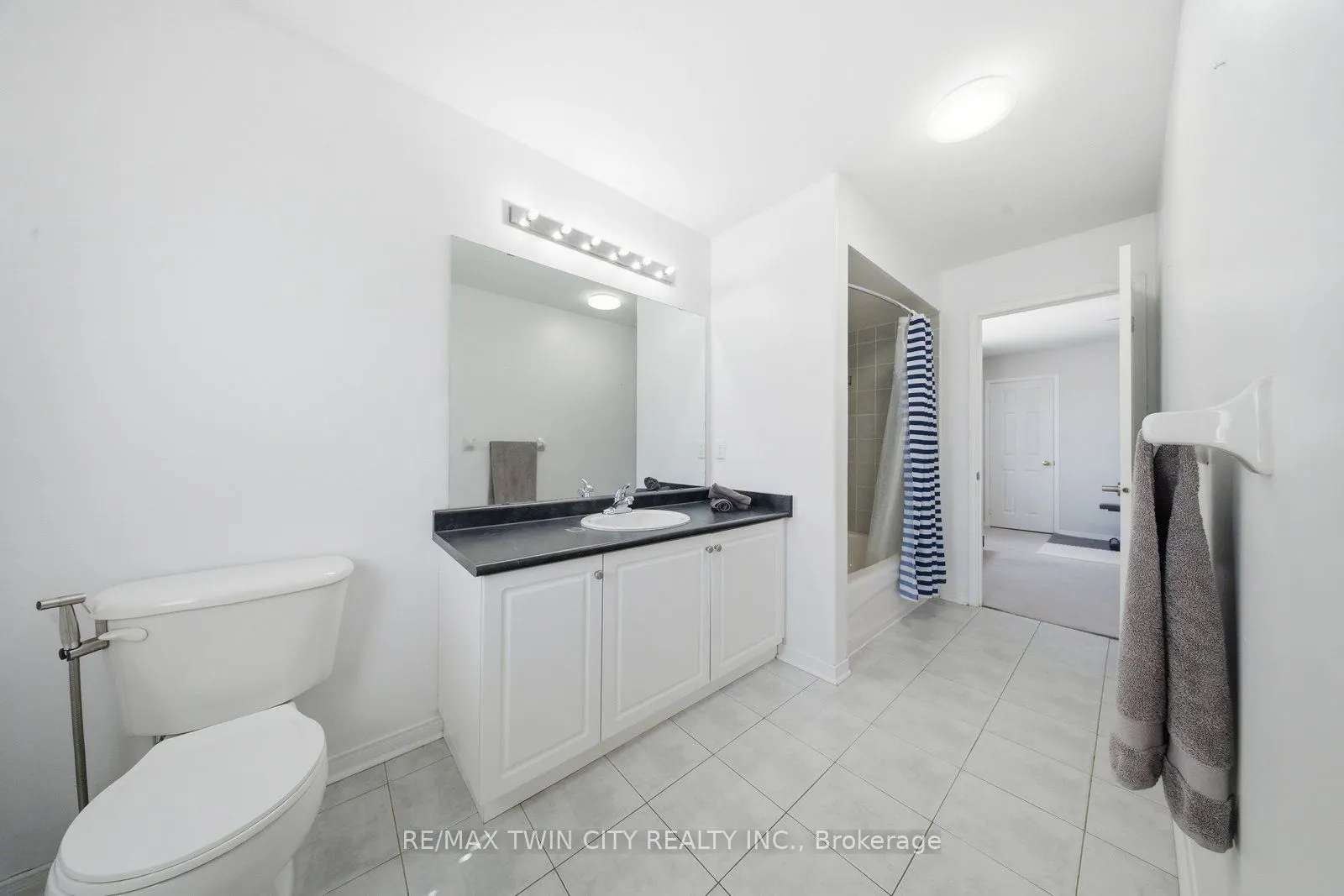 20 Webb Avenue ##Upper