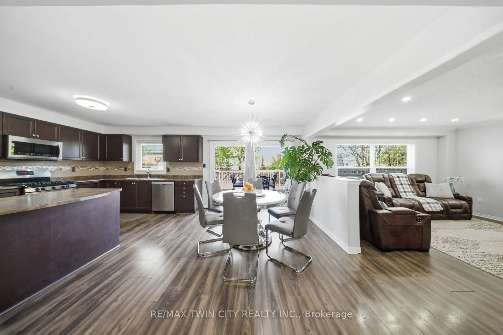 20 Webb Avenue ##Upper