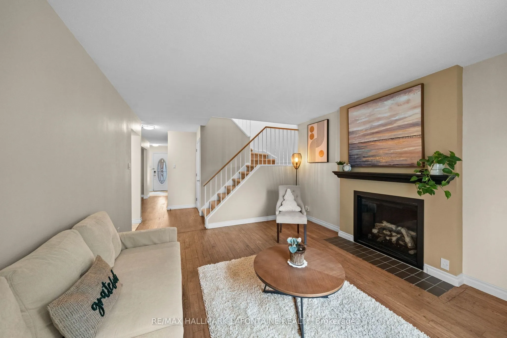 383 Oaklawn Crescent