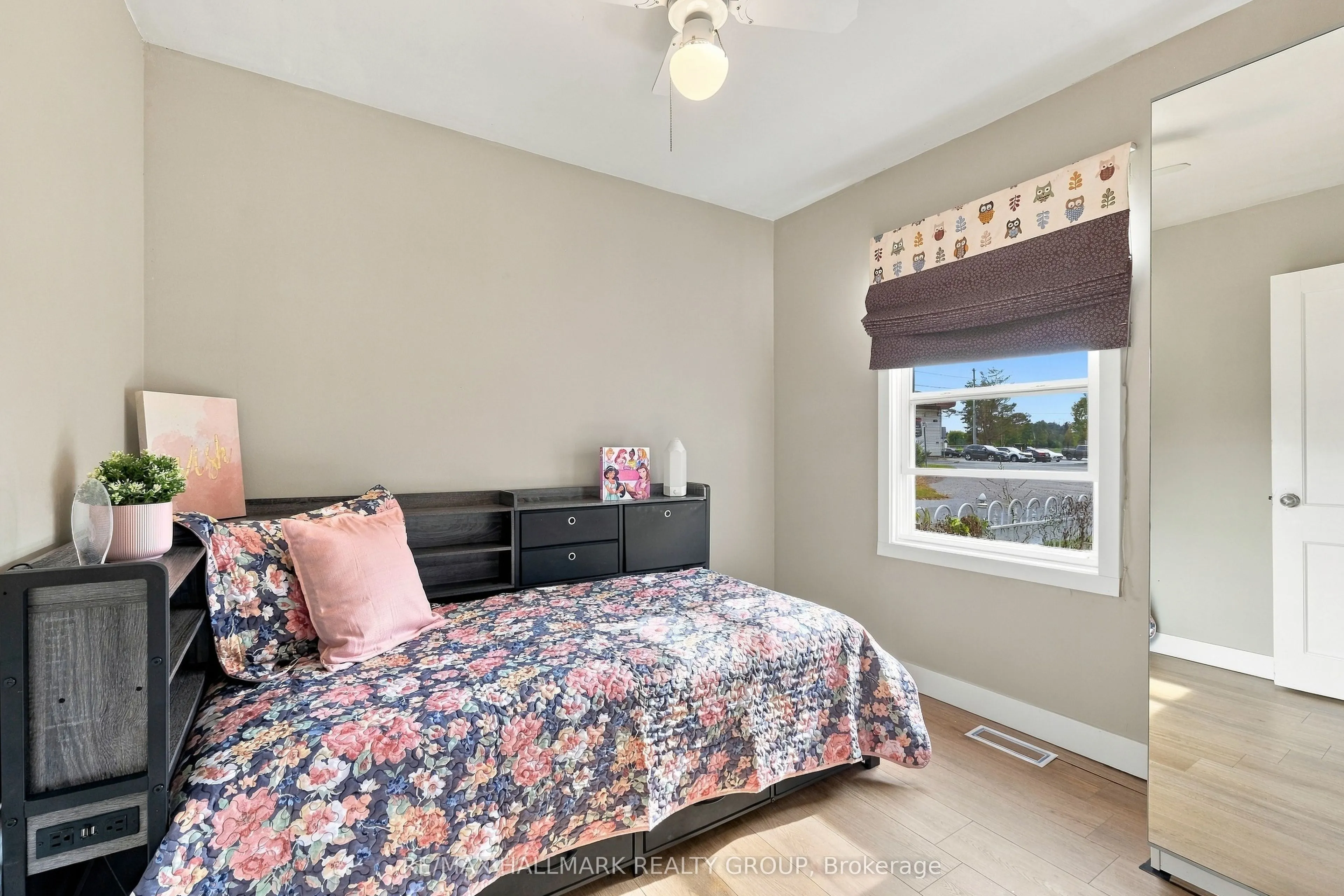 24 Reuben Cr Crescent