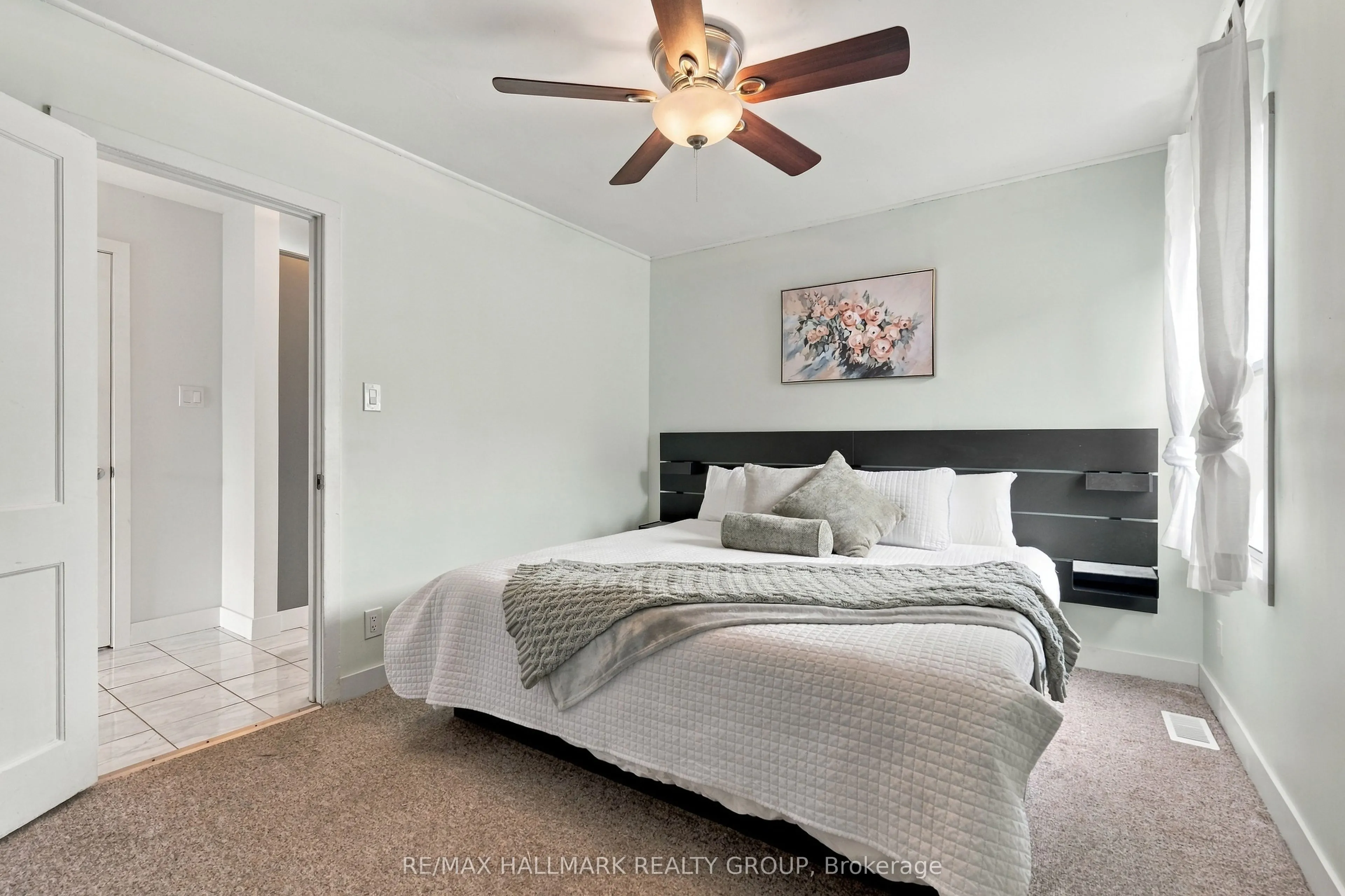 24 Reuben Cr Crescent