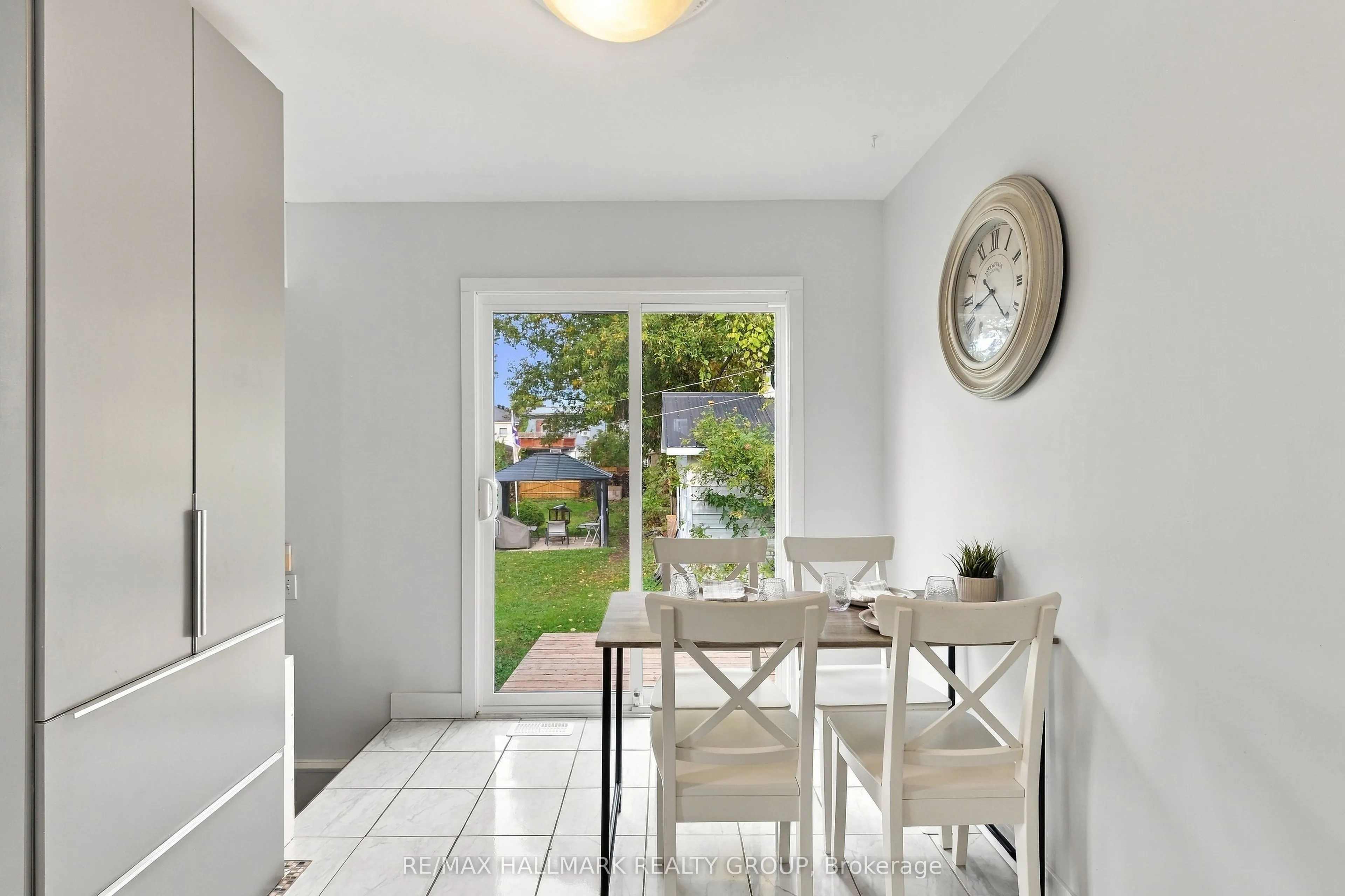 24 Reuben Cr Crescent