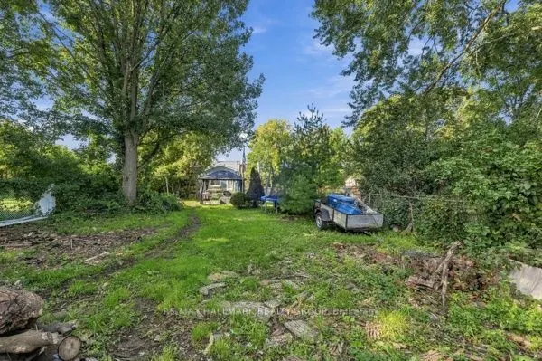 24 Reuben Cr Crescent